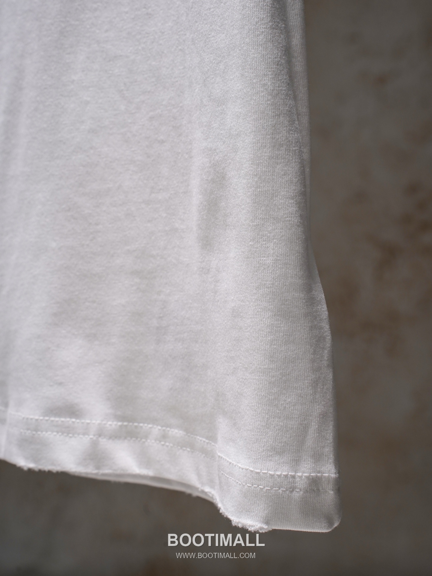 MM6 Maison Margiela 2026 S/S Cotton Embroidered Distressed T-Shirt MM6메종마르지엘라 2026SS 코튼 자수 디스트로이드 티셔츠 8