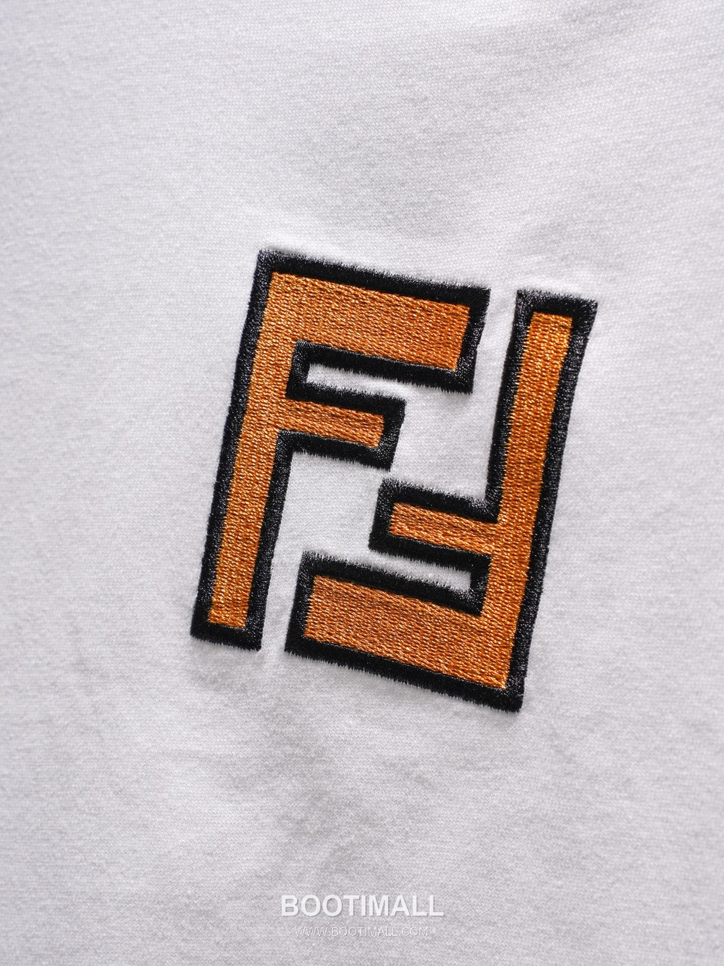 Fendi 2026 S/S Cotton FF Logo Embroidered T-Shirt 펜디 2026SS 코튼 FF 로고 자수 티셔츠 4