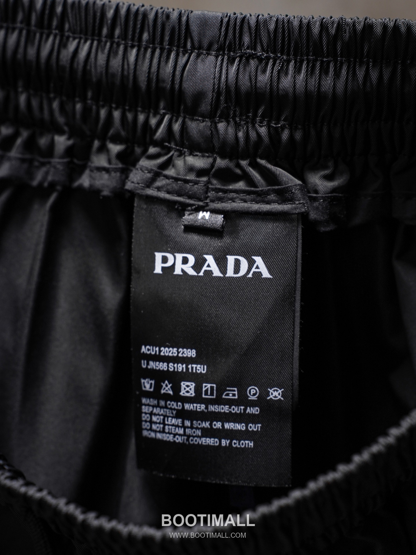Prada 2026 S/S Nylon Triangle Logo Pocket Shorts 프라다 2026SS 나일론 트라이앵글 로고 포켓 쇼츠 7