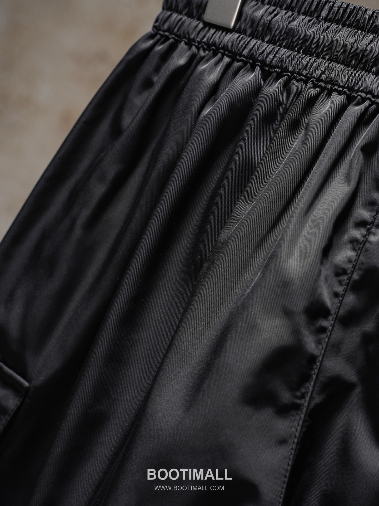 Prada 2026 S/S Nylon Triangle Logo Pocket Shorts 프라다 2026SS 나일론 트라이앵글 로고 포켓 쇼츠 9