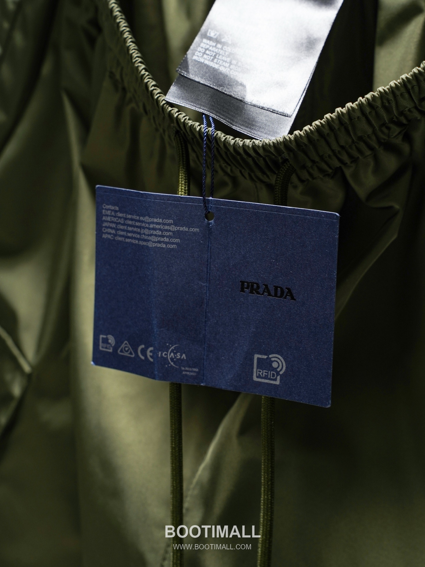 Prada 2026 S/S Nylon Triangle Logo Pocket Shorts 프라다 2026SS 나일론 트라이앵글 로고 포켓 쇼츠 5