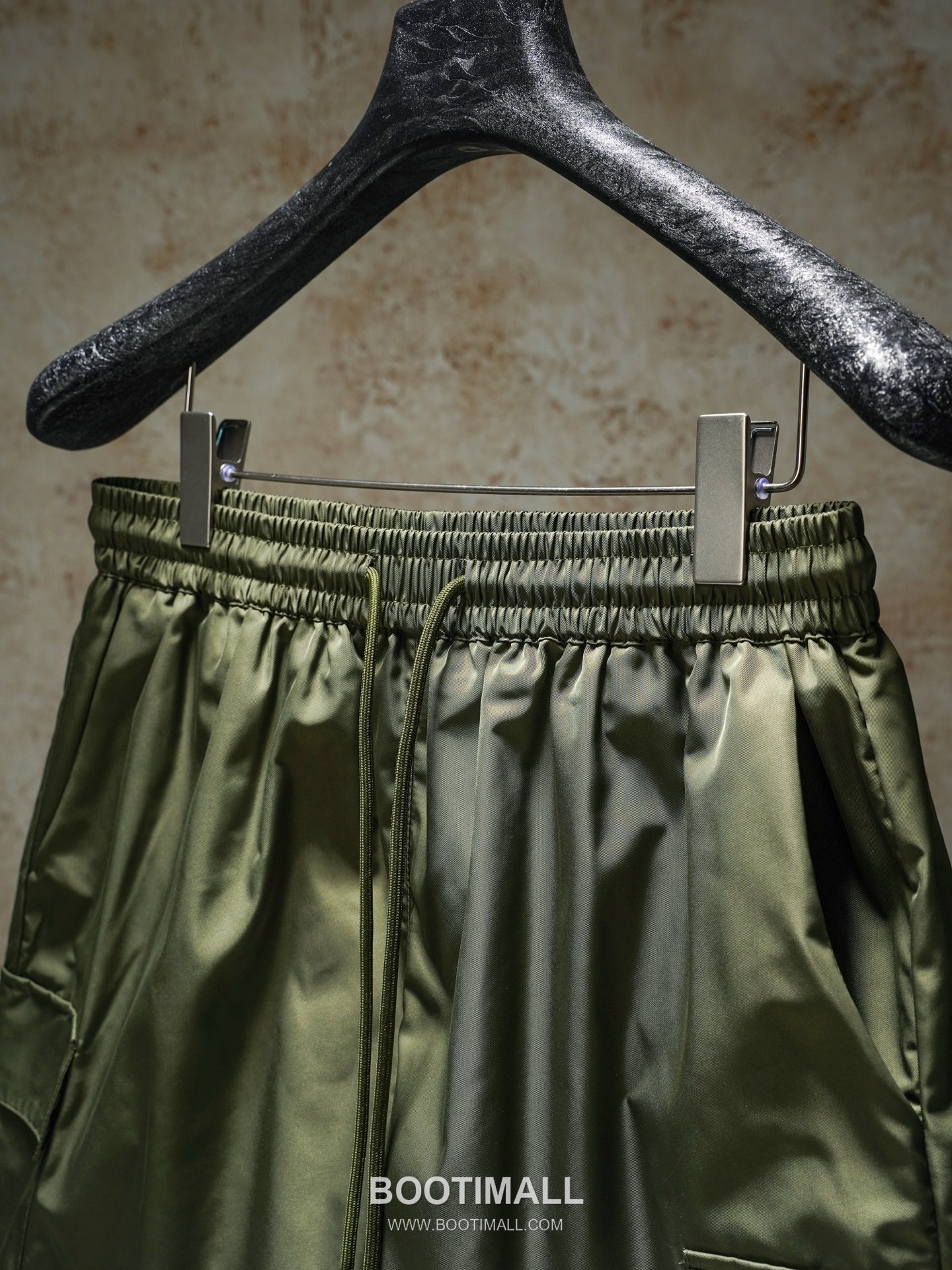 Prada 2026 S/S Nylon Triangle Logo Pocket Shorts 프라다 2026SS 나일론 트라이앵글 로고 포켓 쇼츠 8