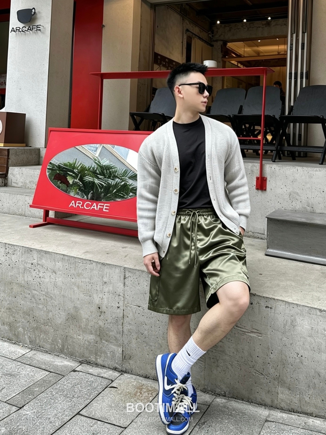 Prada 2026 S/S Nylon Triangle Logo Pocket Shorts 프라다 2026SS 나일론 트라이앵글 로고 포켓 쇼츠 5