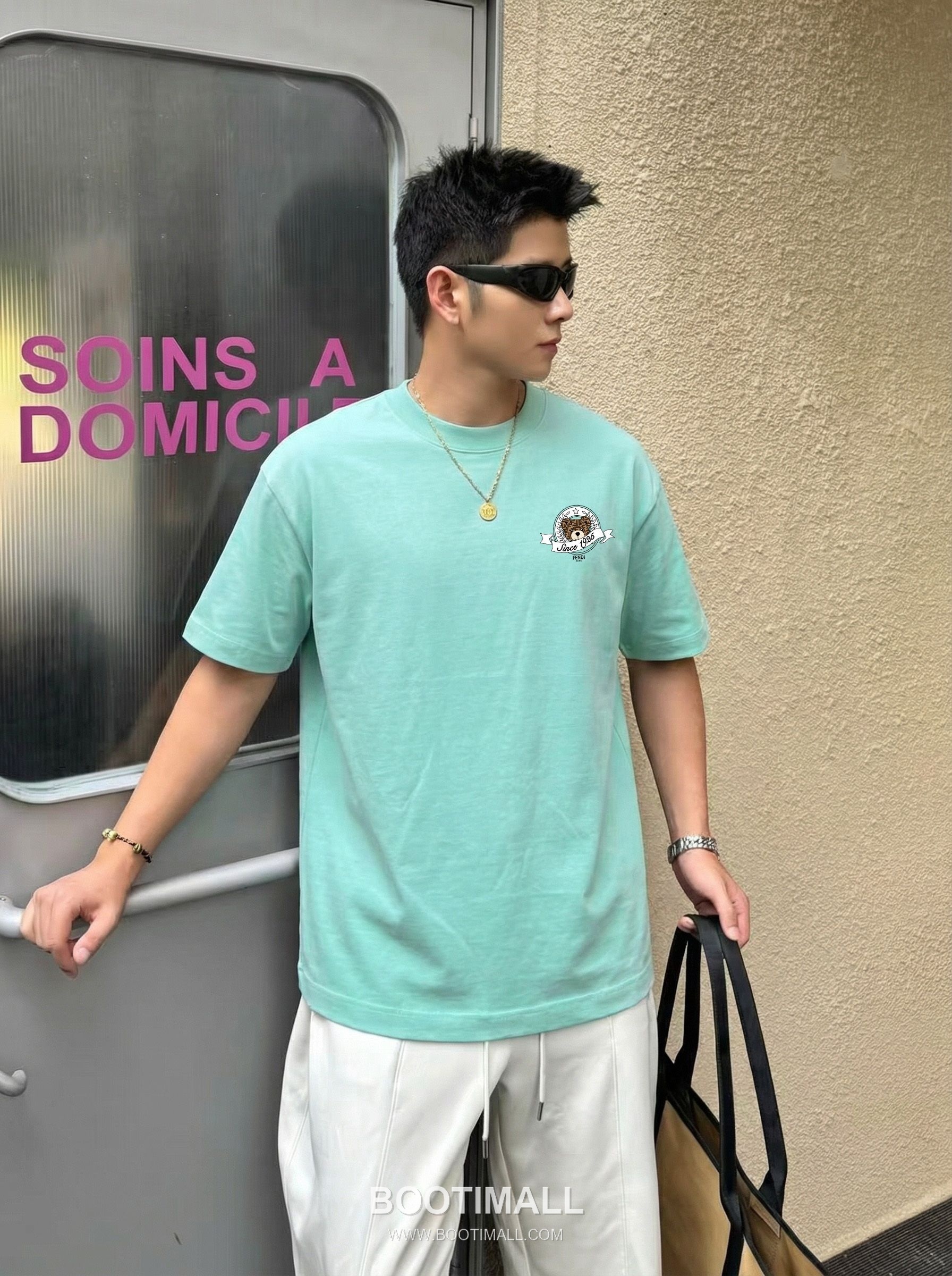 Fendi 2026 S/S Cotton Graphic Print Logo T-Shirt 펜디 2026SS 코튼 그래픽 프린트 로고 티셔츠 3