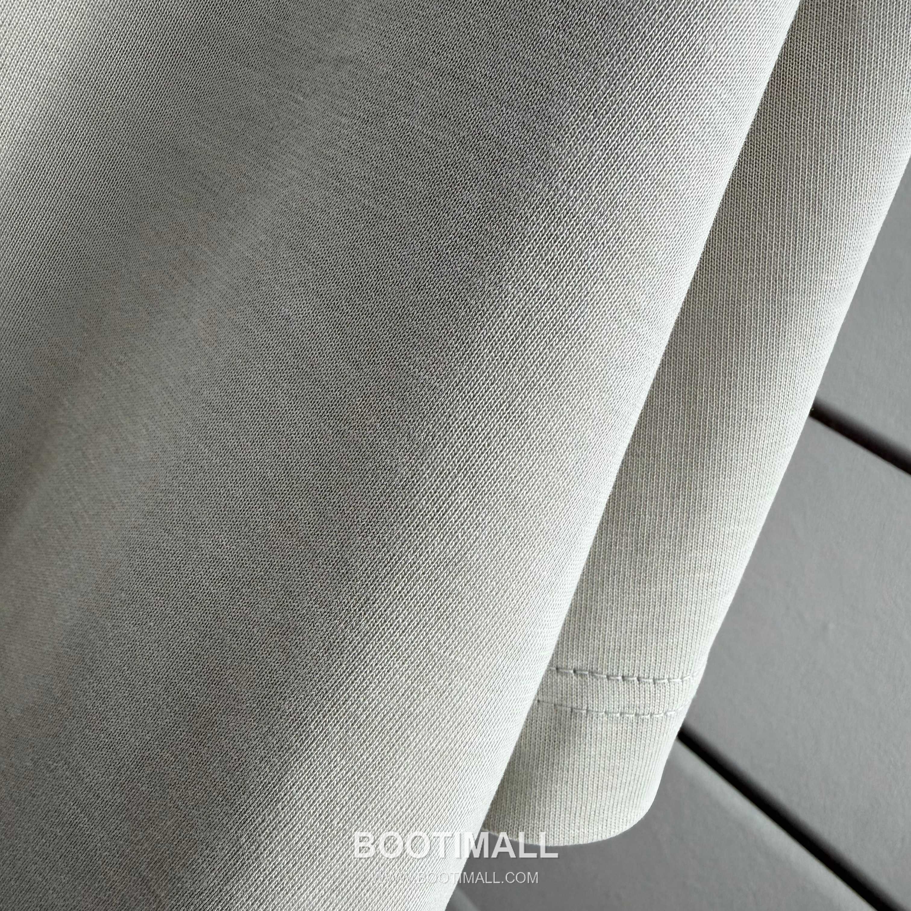 Louis Vuitton 2026 S/S Cotton Letter Print Logo T-Shirt 루이비통 2026SS 코튼 레터 프린트 로고 티셔츠 10