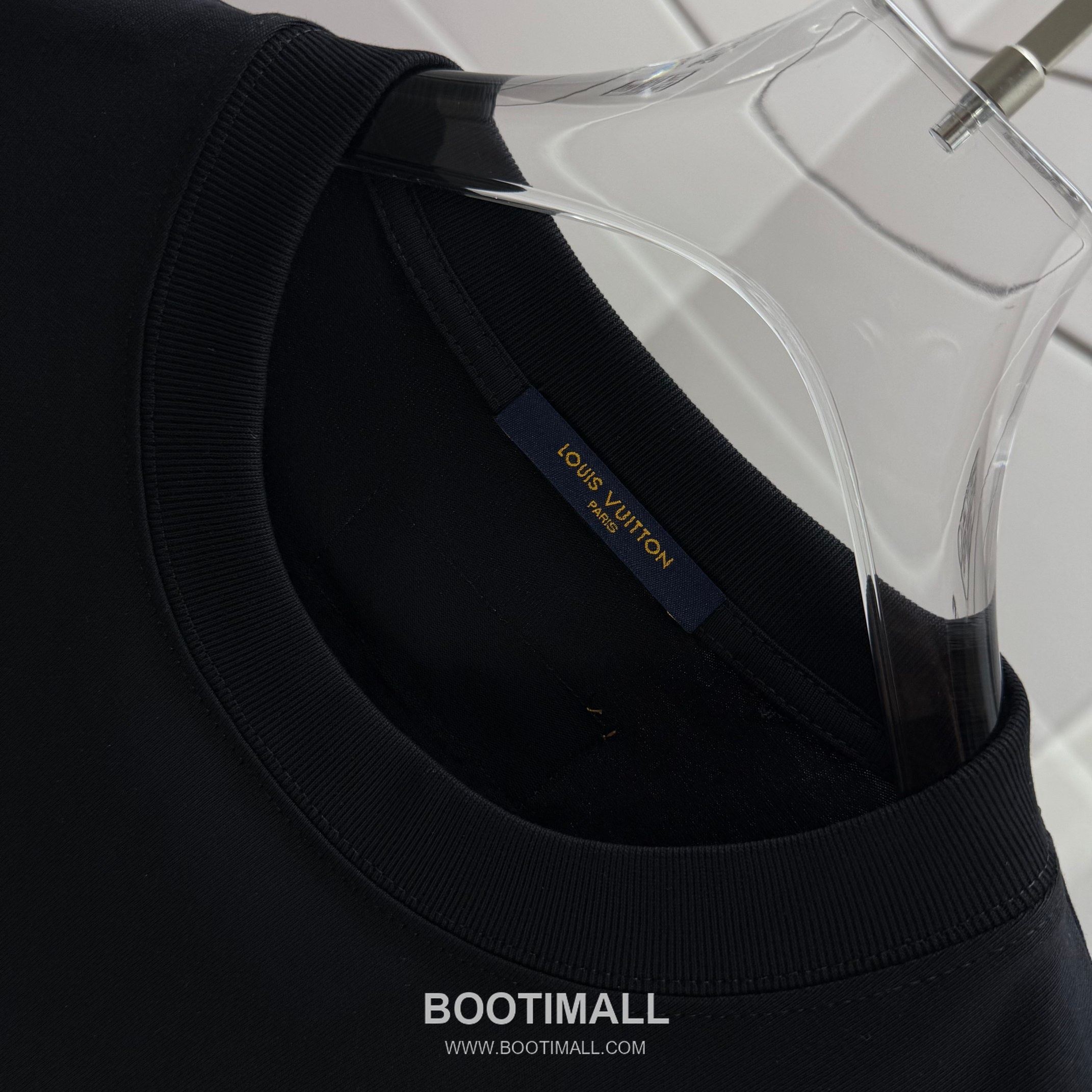 Louis Vuitton 2026 S/S Cotton Letter Print Logo T-Shirt 루이비통 2026SS 코튼 레터 프린트 로고 티셔츠 8