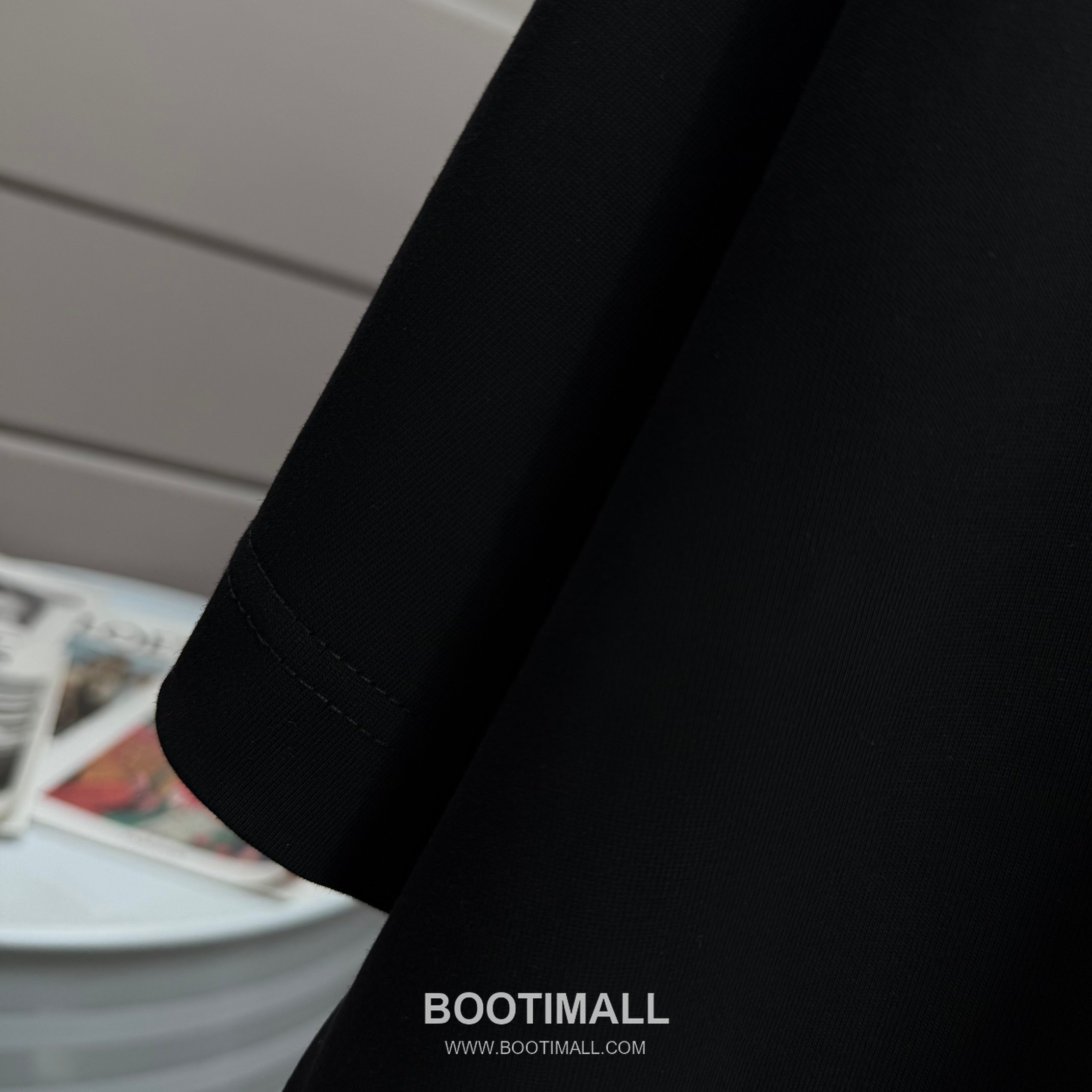 Louis Vuitton 2026 S/S Cotton Letter Print Logo T-Shirt 루이비통 2026SS 코튼 레터 프린트 로고 티셔츠 9