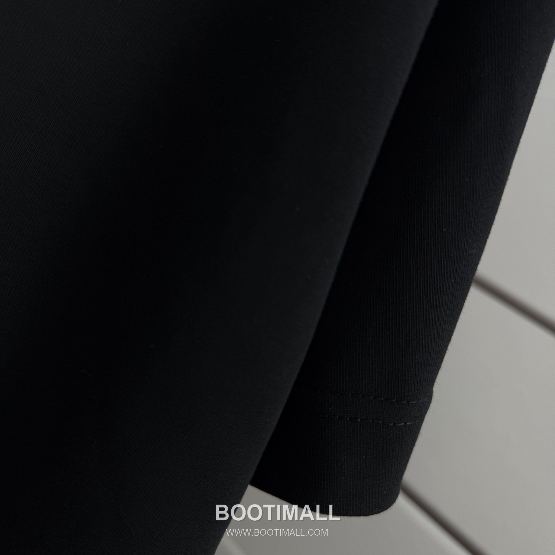 Louis Vuitton 2026 S/S Cotton Letter Print Logo T-Shirt 루이비통 2026SS 코튼 레터 프린트 로고 티셔츠 10