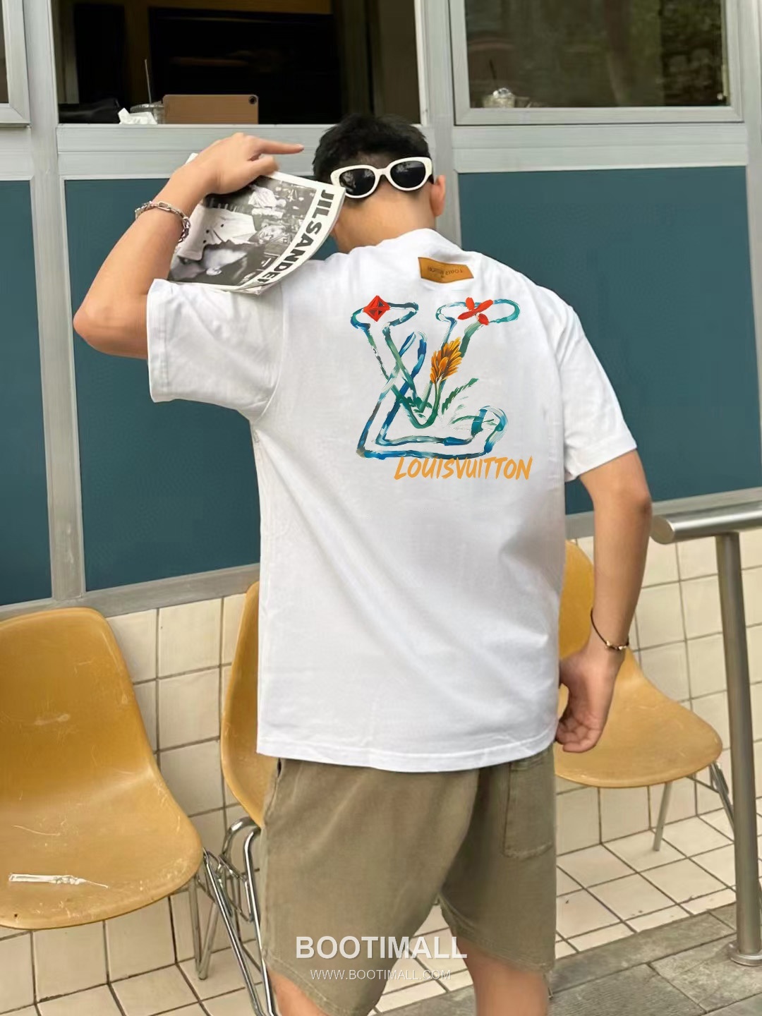 Louis Vuitton 2026 S/S Cotton Letter Print Logo T-Shirt 루이비통 2026SS 코튼 레터 프린트 로고 티셔츠 3