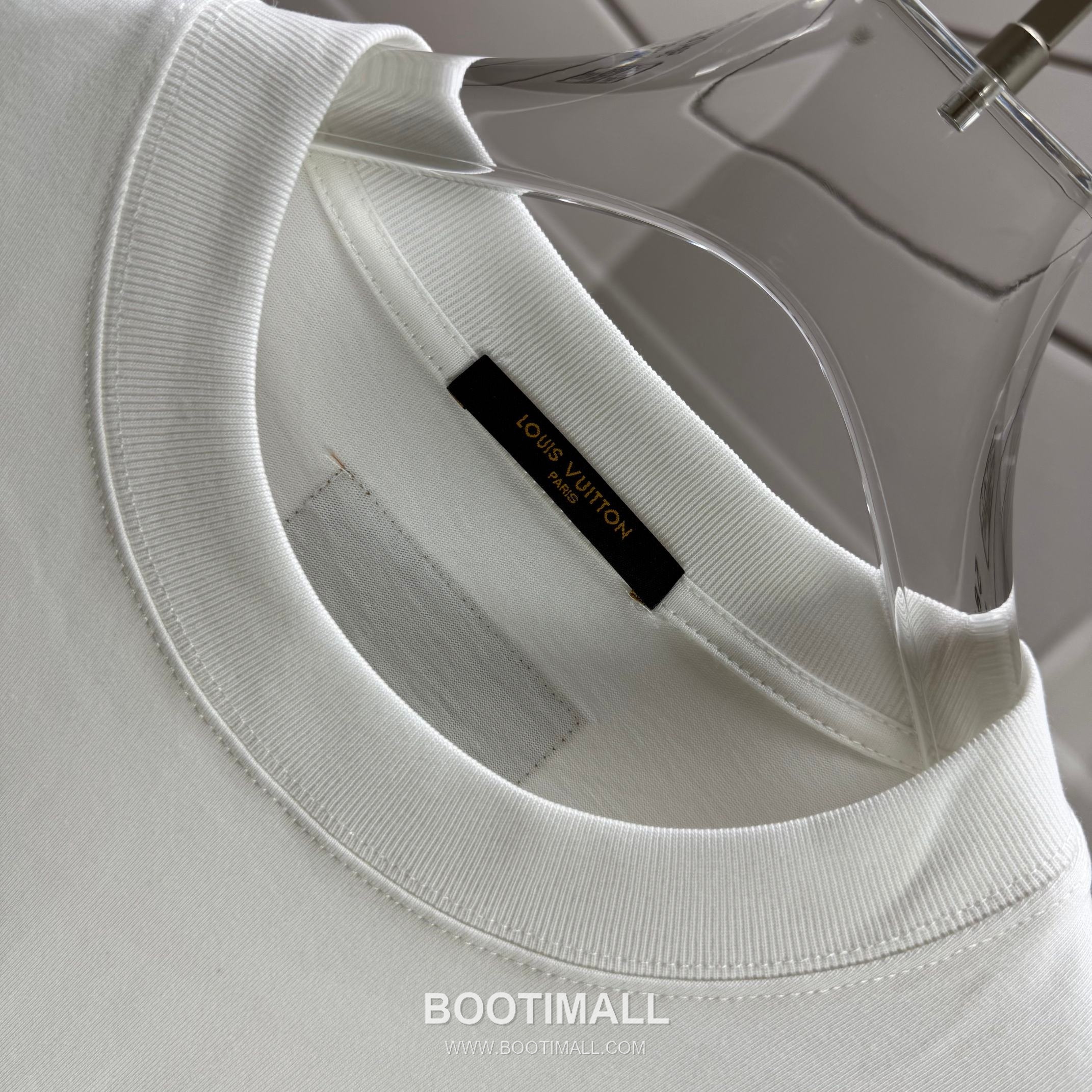 Louis Vuitton 2026 S/S Cotton Letter Print Logo T-Shirt 루이비통 2026SS 코튼 레터 프린트 로고 티셔츠 8