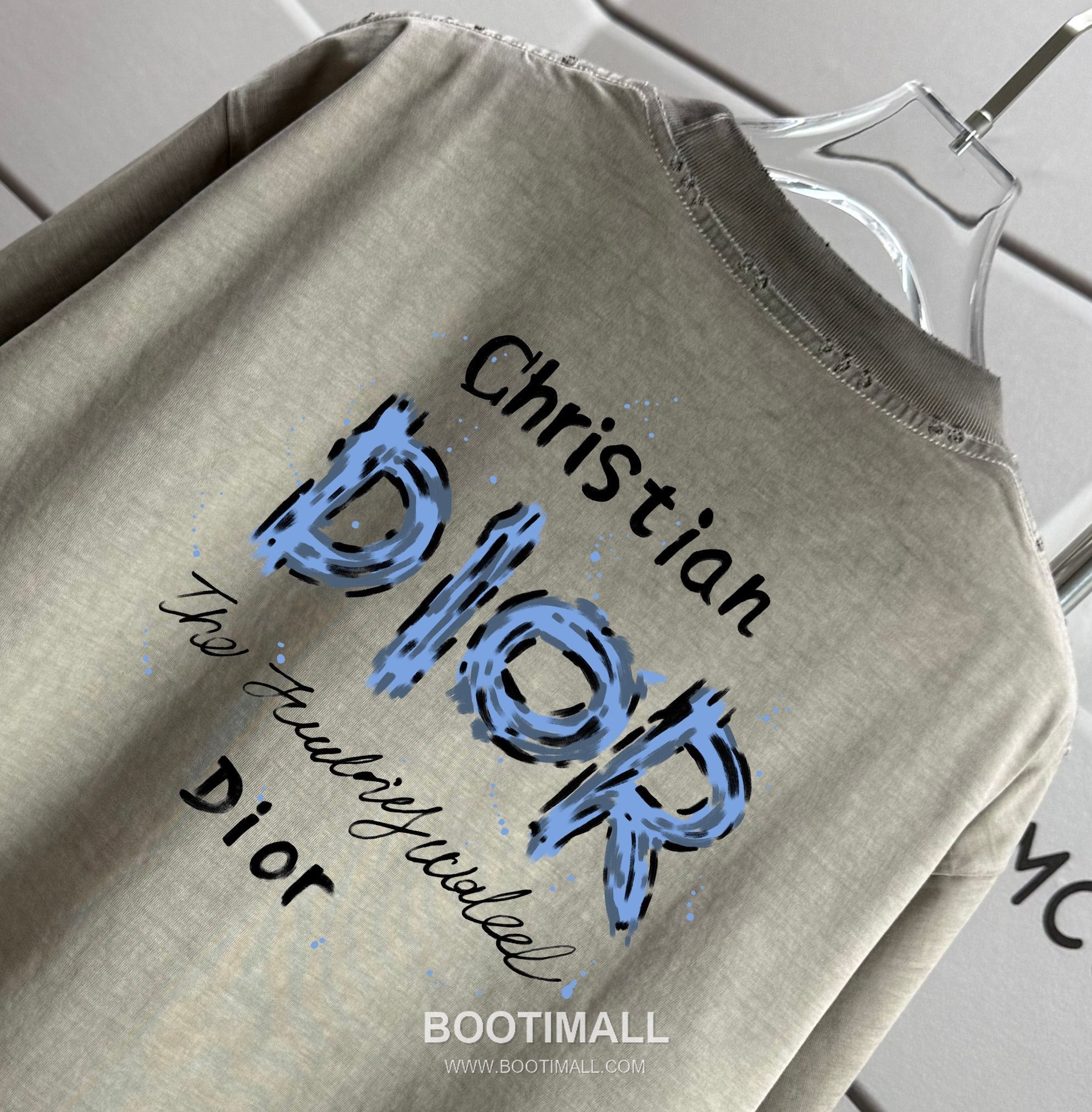 Dior 2026 S/S Cotton Washed Distressed T-Shirt 디올 2026SS 코튼 워싱 디스트로이드 티셔츠 3