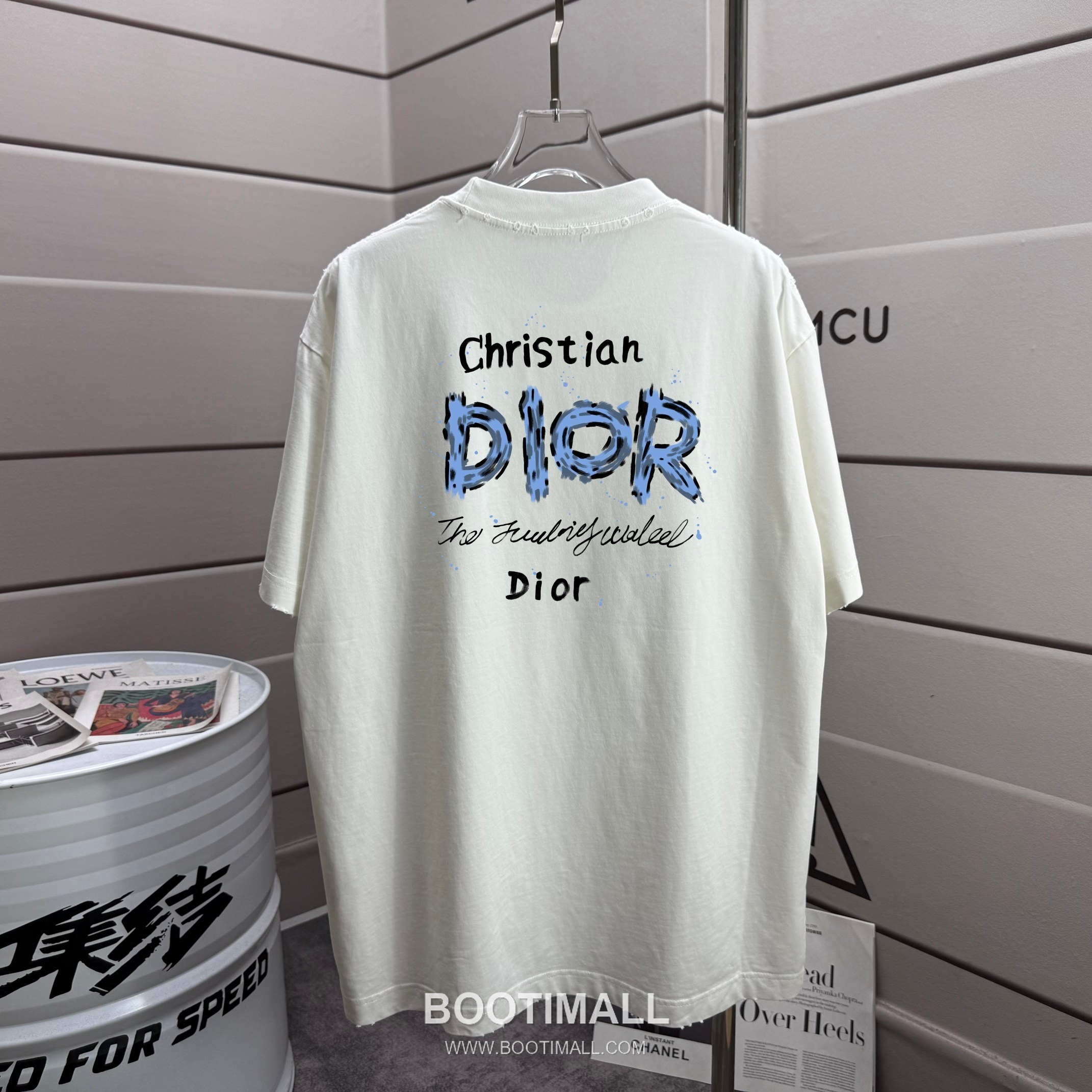 Dior 2026 S/S Cotton Washed Distressed T-Shirt 디올 2026SS 코튼 워싱 디스트로이드 티셔츠 1