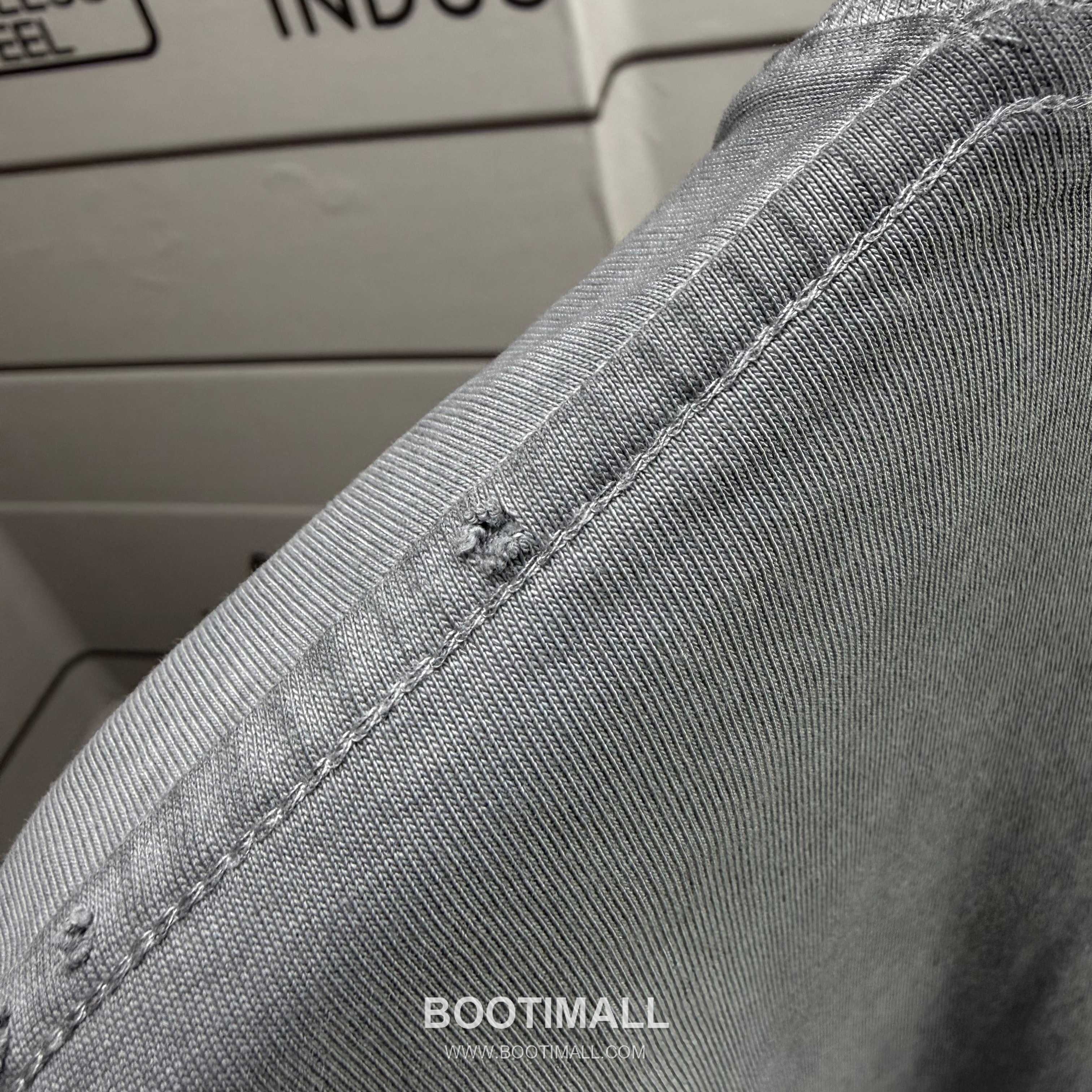 Balenciaga 2026 S/S Cotton Washed Distressed T-Shirt 발렌시아가 2026SS 코튼 워싱 디스트로이드 티셔츠 7