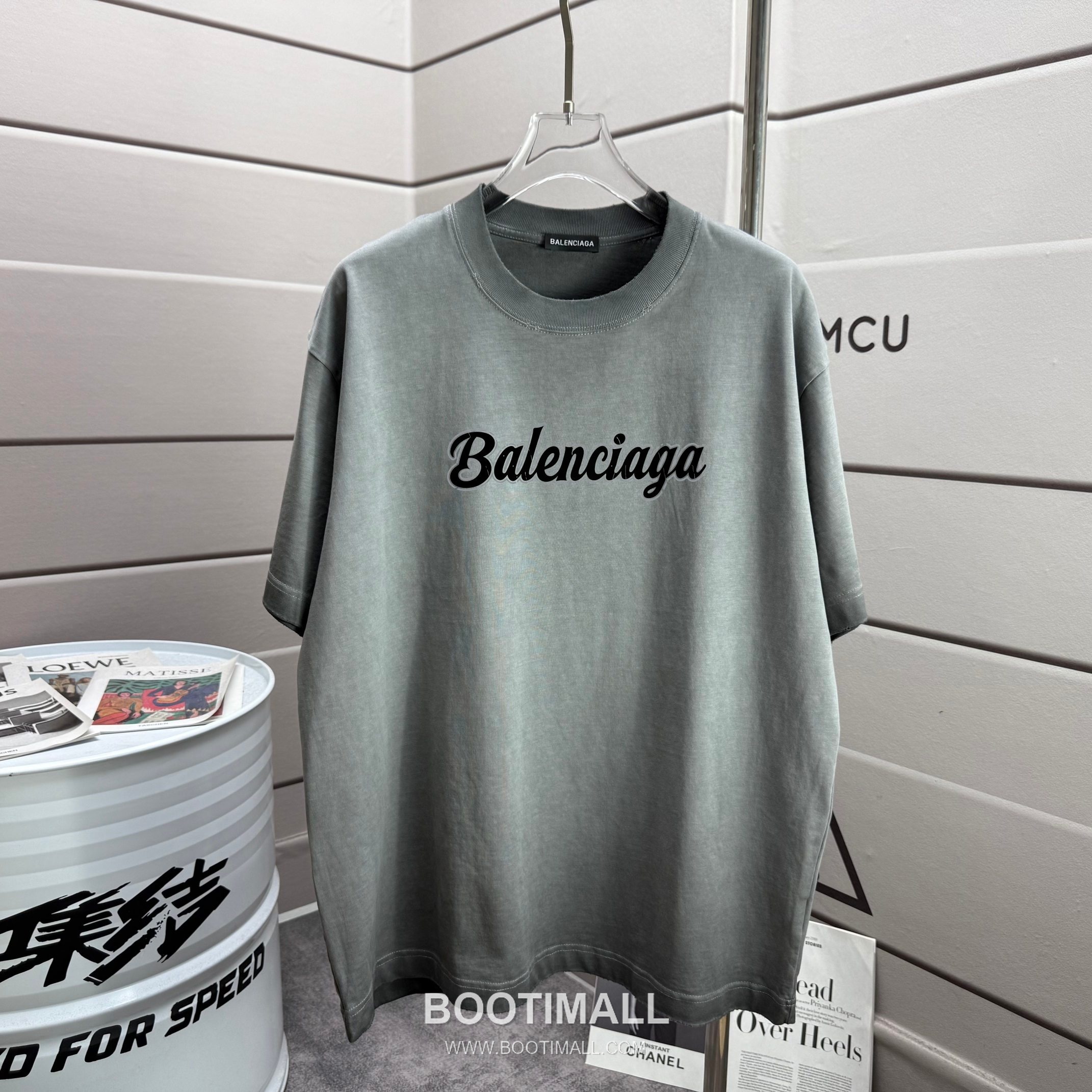 Balenciaga 2026 S/S Cotton Washed Distressed Logo T-Shirt 발렌시아가 2026SS 코튼 워싱 디스트로이드 로고 티셔츠 2