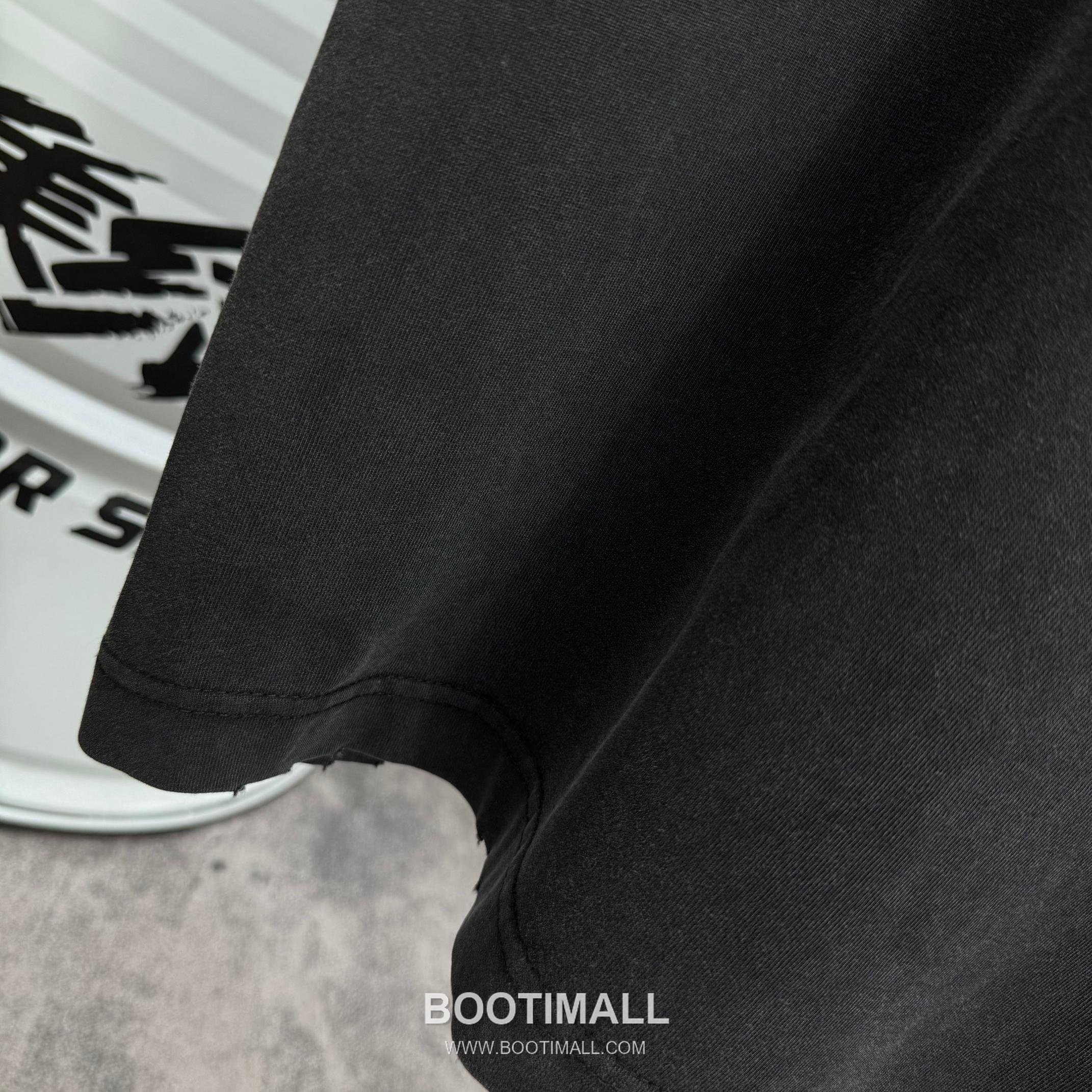 Loewe 2026 S/S Cotton Washed Distressed T-Shirt 로에베 2026SS 코튼 워싱 디스트로이드 티셔츠 9