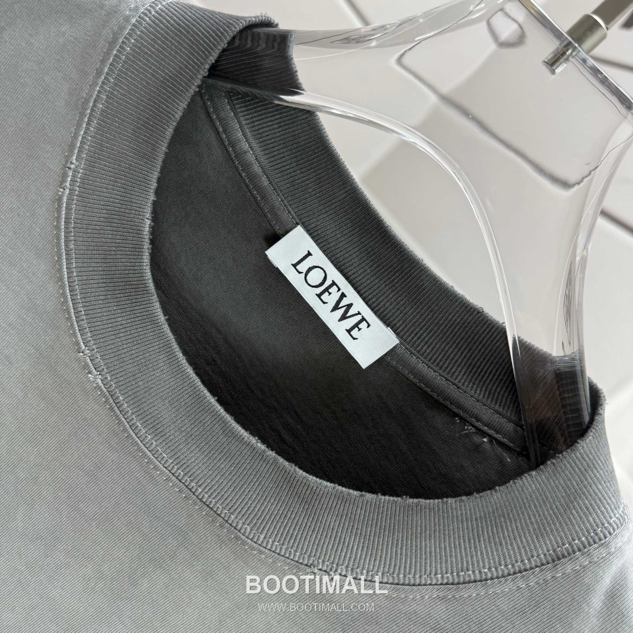 Loewe 2026 S/S Cotton Distressed Washed T-Shirt 로에베 2026SS 코튼 디스트로이드 워싱 티셔츠 5