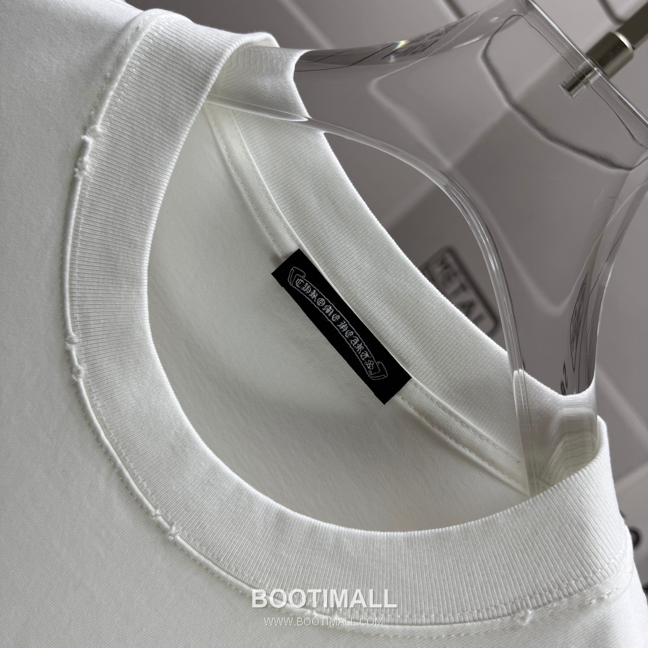 Chrome Hearts 2026 S/S Cotton Distressed Washed Logo T-Shirt 크롬하츠 2026SS 코튼 디스트로이드 워싱 로고 티셔츠 5