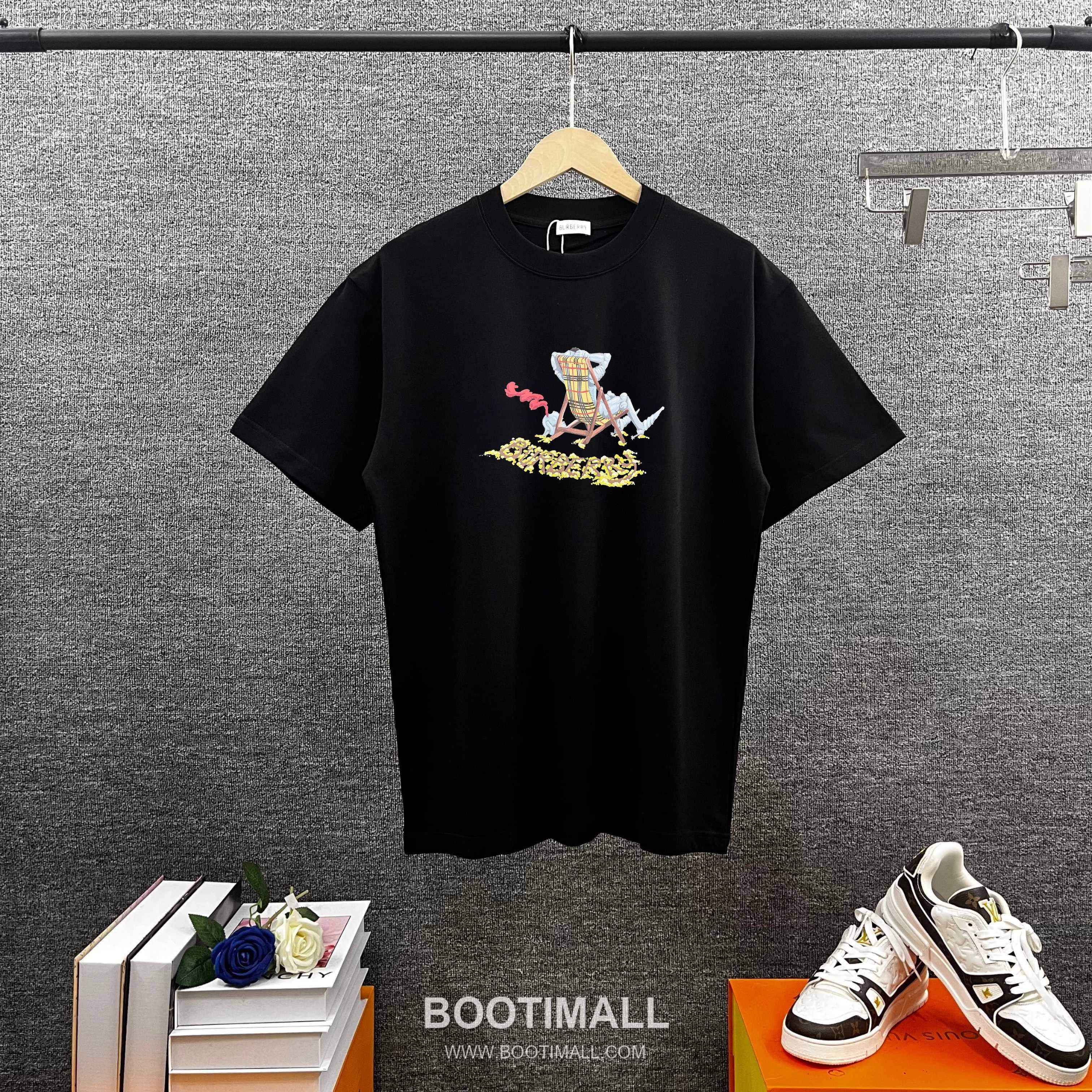 Burberry 2026 S/S Cotton Beach Chair Logo Print T-Shirt 버버리 2026SS 코튼 비치체어 로고 프린트 티셔츠 15