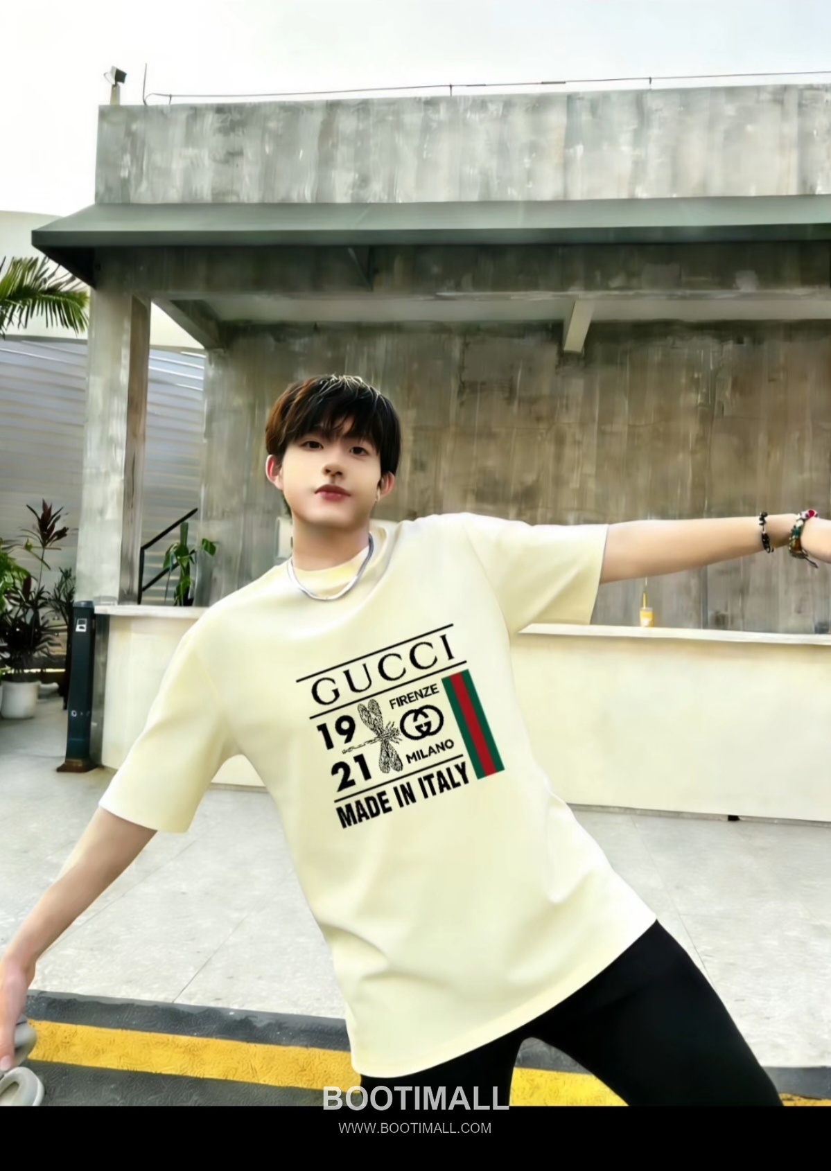 Gucci 2026 S/S Cotton Dragonfly Logo Print T-Shirt 구찌 2026SS 코튼 드래곤플라이 로고 프린트 티셔츠 3