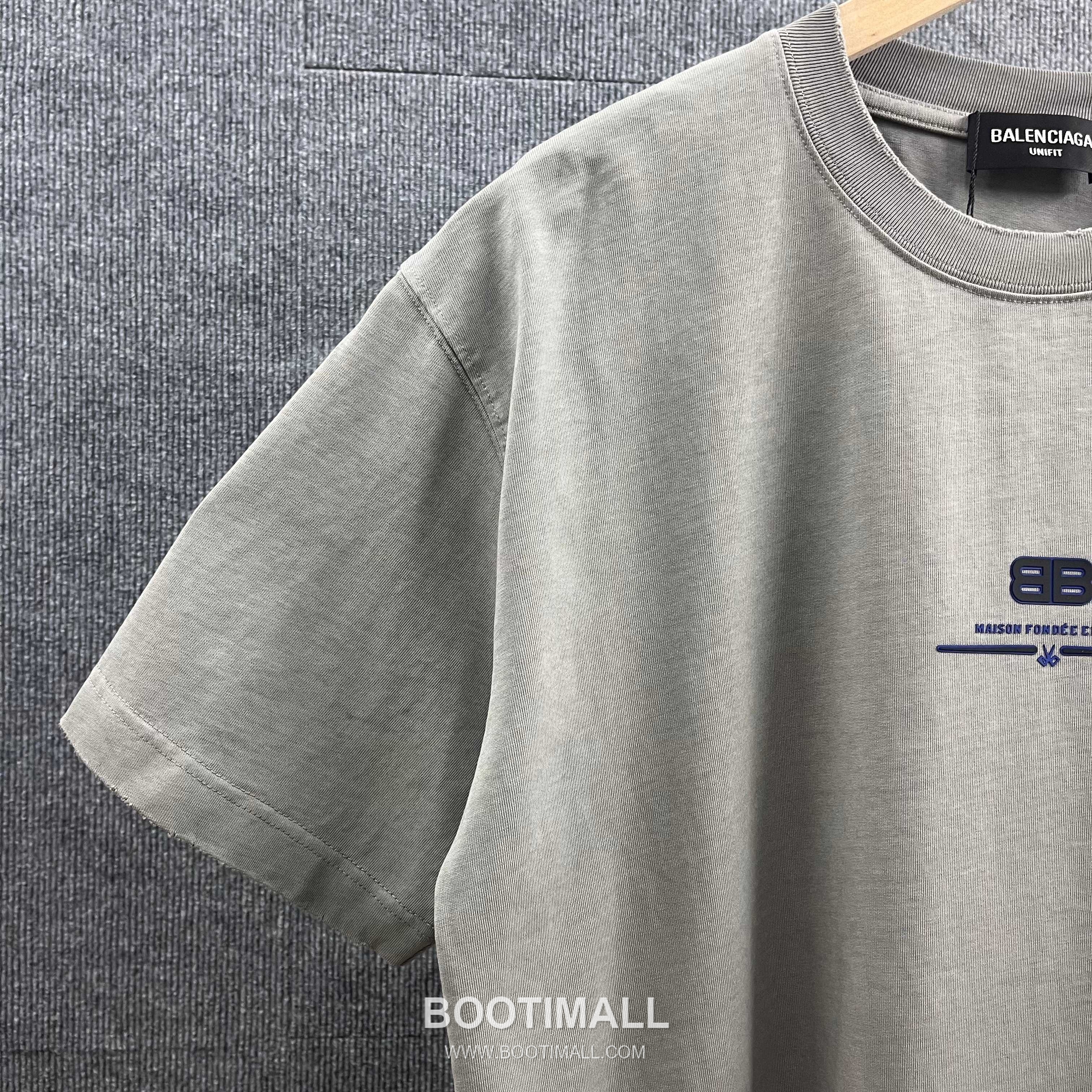 Balenciaga 2026 S/S Cotton Distressed Washed Silicone Logo T-Shirt 발렌시아가 2026SS 코튼 디스트로이드 워싱 실리콘 로고 티셔츠 11