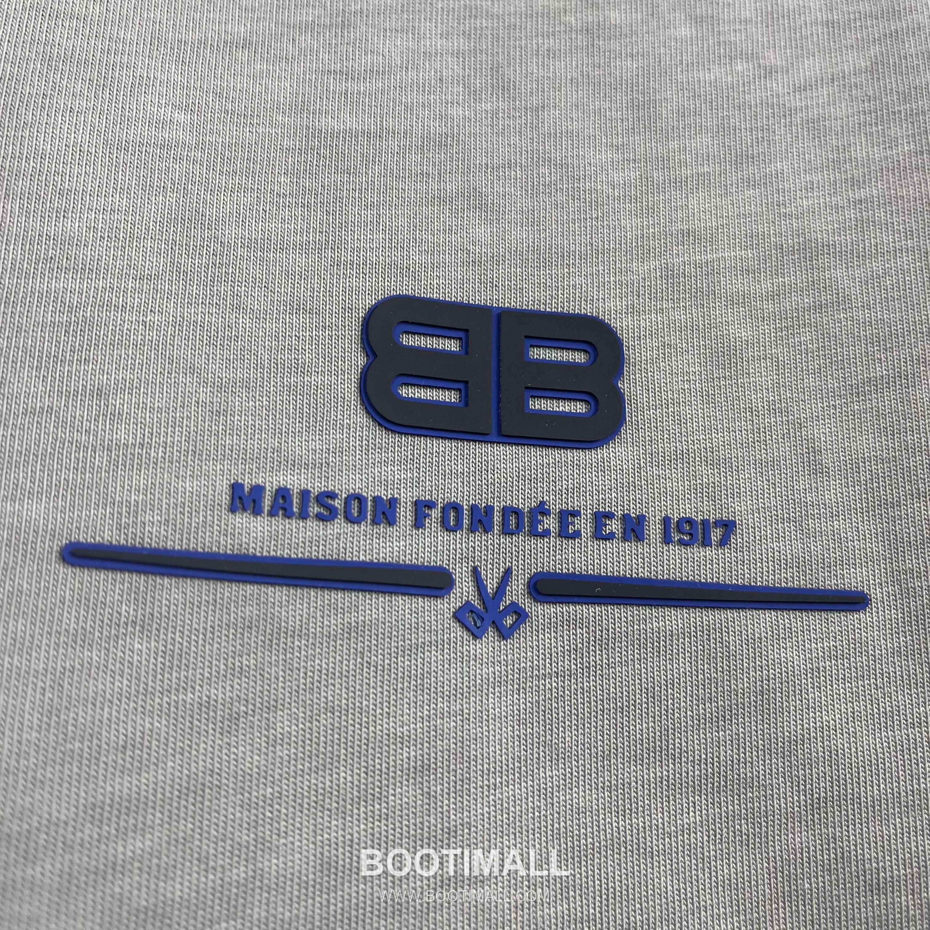 Balenciaga 2026 S/S Cotton Distressed Washed Silicone Logo T-Shirt 발렌시아가 2026SS 코튼 디스트로이드 워싱 실리콘 로고 티셔츠 12