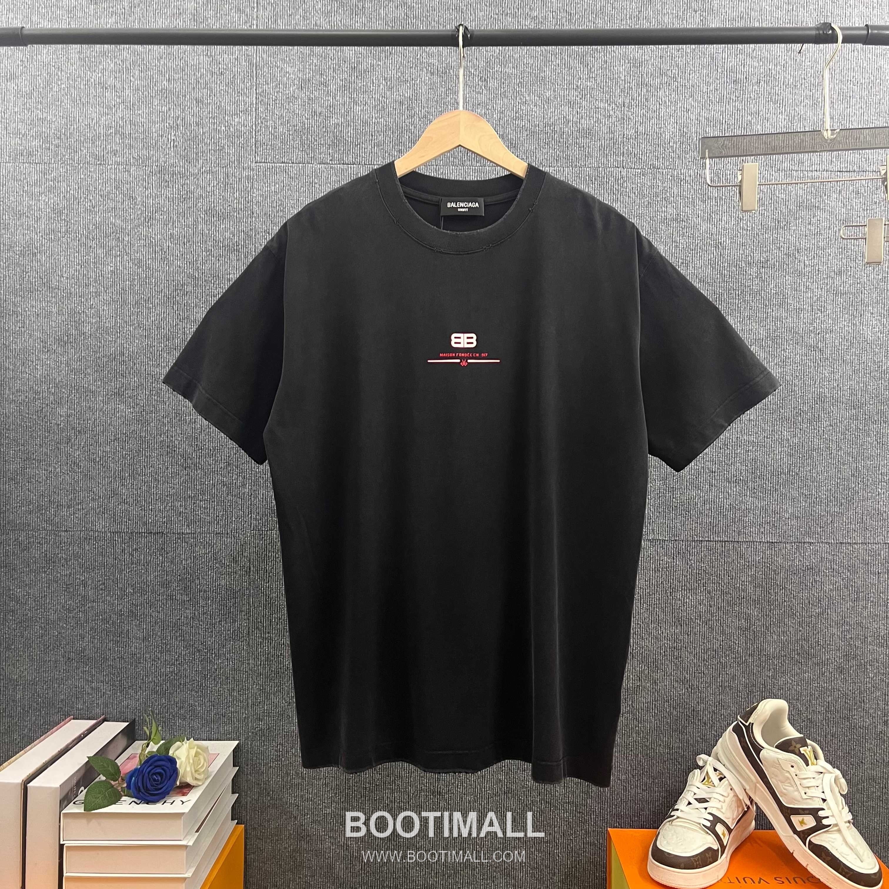 Balenciaga 2026 S/S Cotton Distressed Washed Silicone Logo T-Shirt 발렌시아가 2026SS 코튼 디스트로이드 워싱 실리콘 로고 티셔츠 7