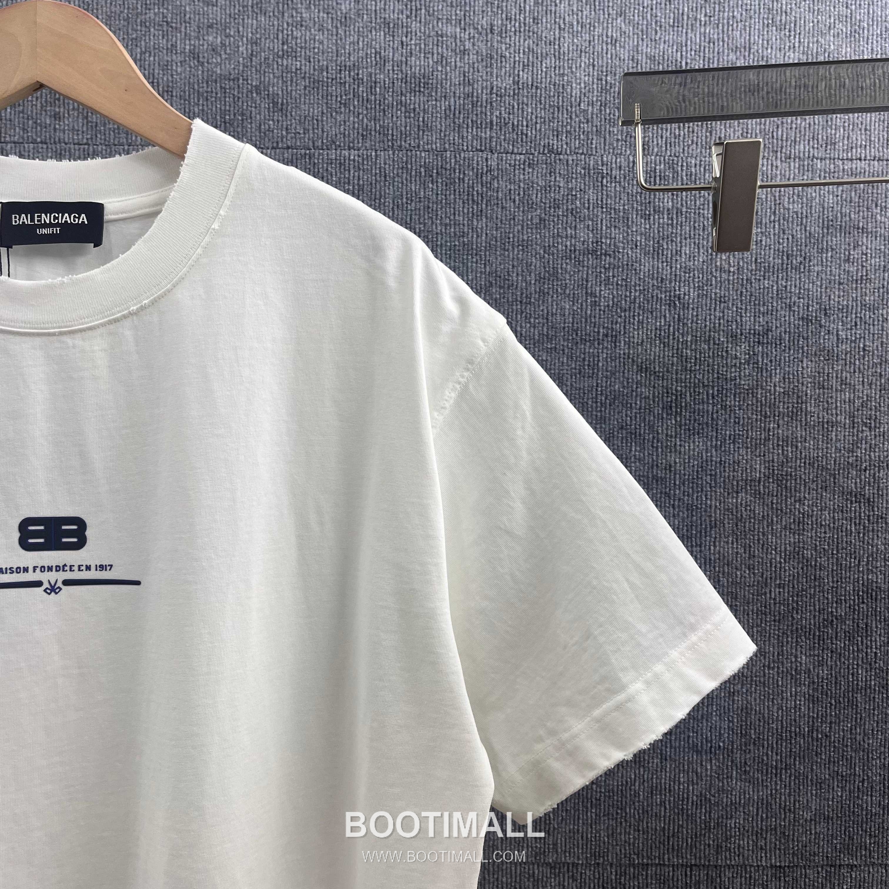 Balenciaga 2026 S/S Cotton Distressed Washed Silicone Logo T-Shirt 발렌시아가 2026SS 코튼 디스트로이드 워싱 실리콘 로고 티셔츠 10
