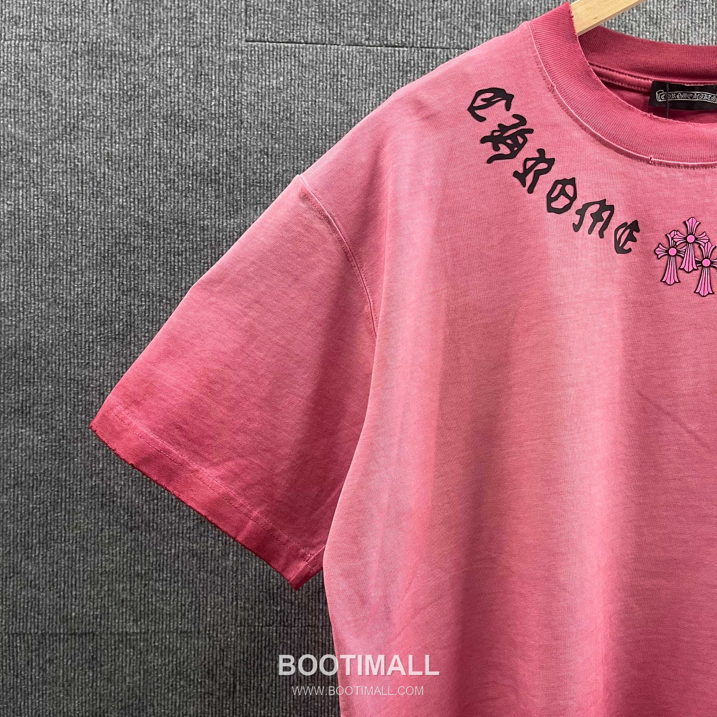 Chrome Hearts 2026 S/S Cotton Distressed Washed Cross Silicone Logo T-Shirt 크롬하츠 2026SS 코튼 디스트로이드 워싱 크로스 실리콘 로고 티셔츠 5