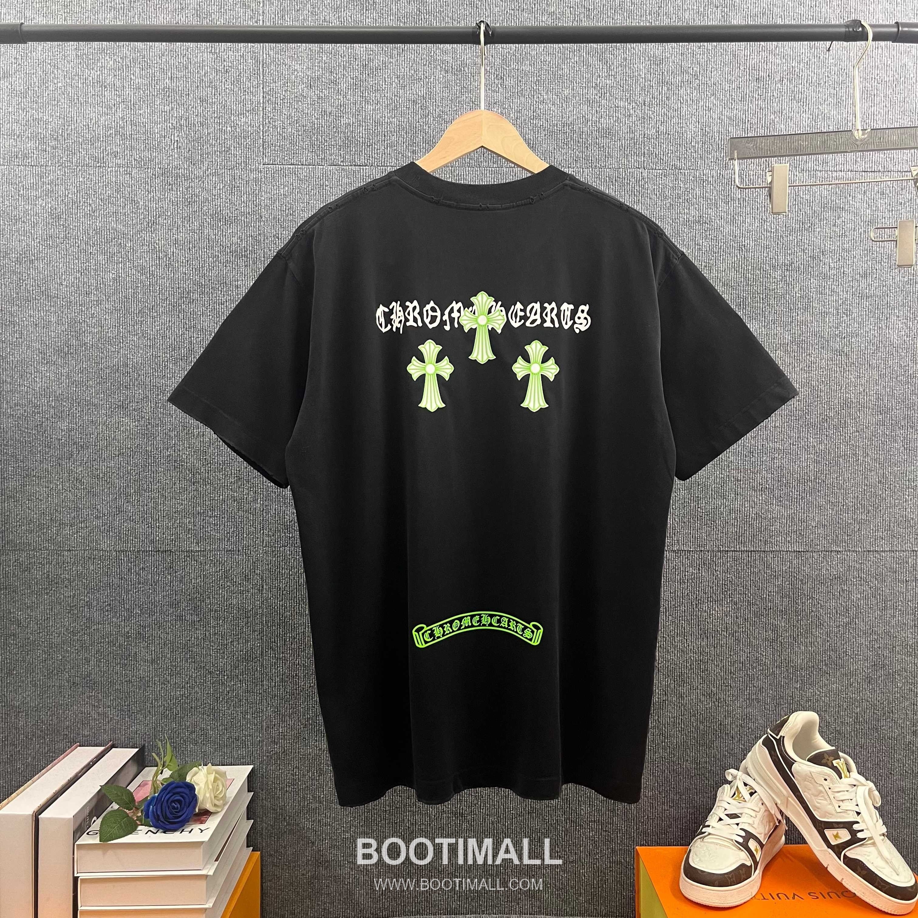 Chrome Hearts 2026 S/S Cotton Distressed Washed Cross Silicone Logo T-Shirt 크롬하츠 2026SS 코튼 디스트로이드 워싱 크로스 실리콘 로고 티셔츠 11