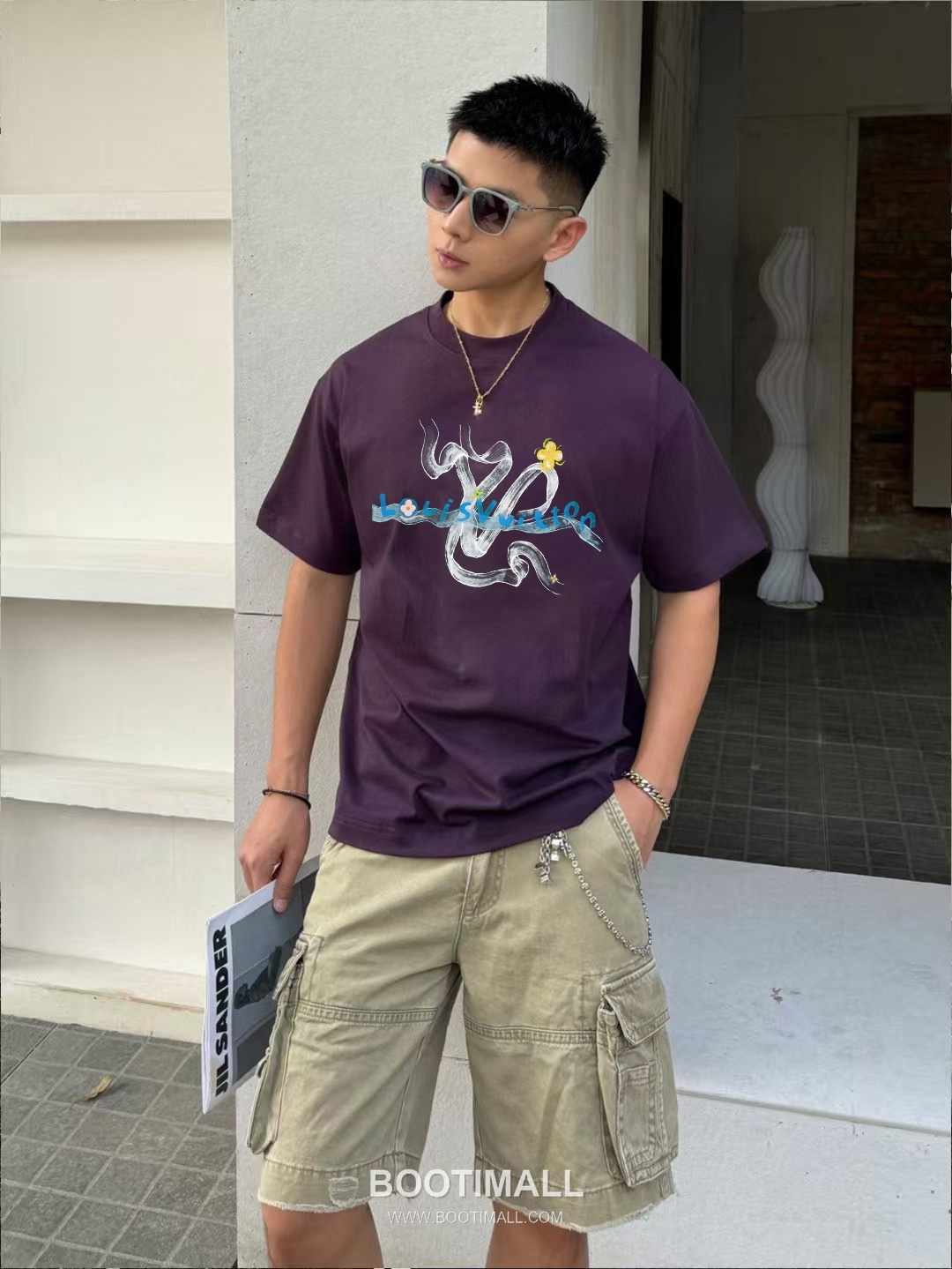 Louis Vuitton 2026 S/S Cotton Letter Logo Print T-Shirt 루이비통 2026SS 코튼 레터 로고 프린트 티셔츠 3