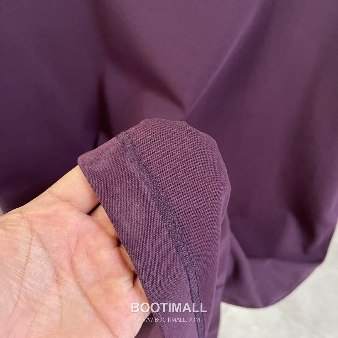 Louis Vuitton 2026 S/S Cotton Letter Logo Print T-Shirt 루이비통 2026SS 코튼 레터 로고 프린트 티셔츠 11