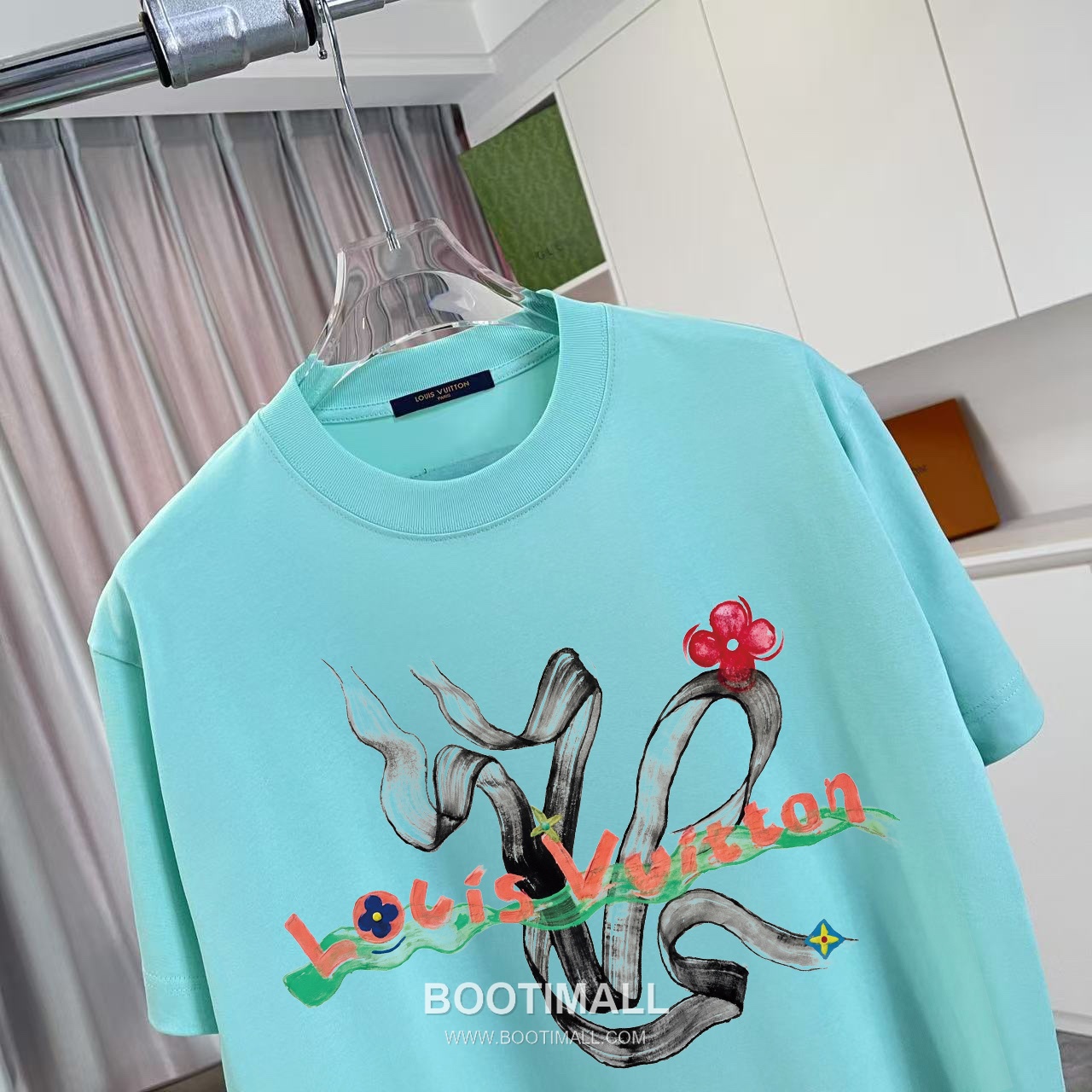 Louis Vuitton 2026 S/S Cotton Letter Logo Print T-Shirt 루이비통 2026SS 코튼 레터 로고 프린트 티셔츠 6