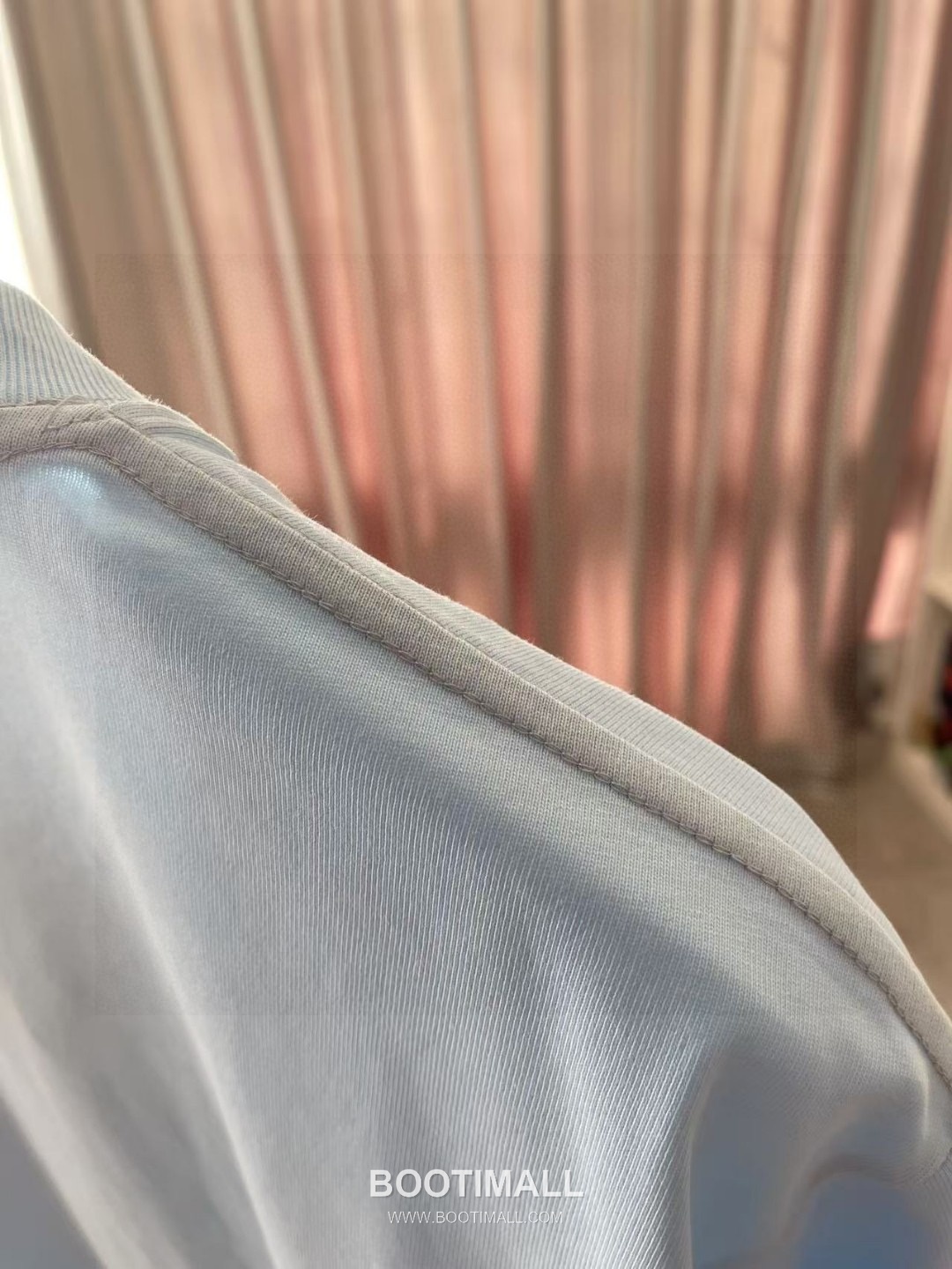 Louis Vuitton 2026 S/S Cotton Letter Logo Print T-Shirt 루이비통 2026SS 코튼 레터 로고 프린트 티셔츠 8