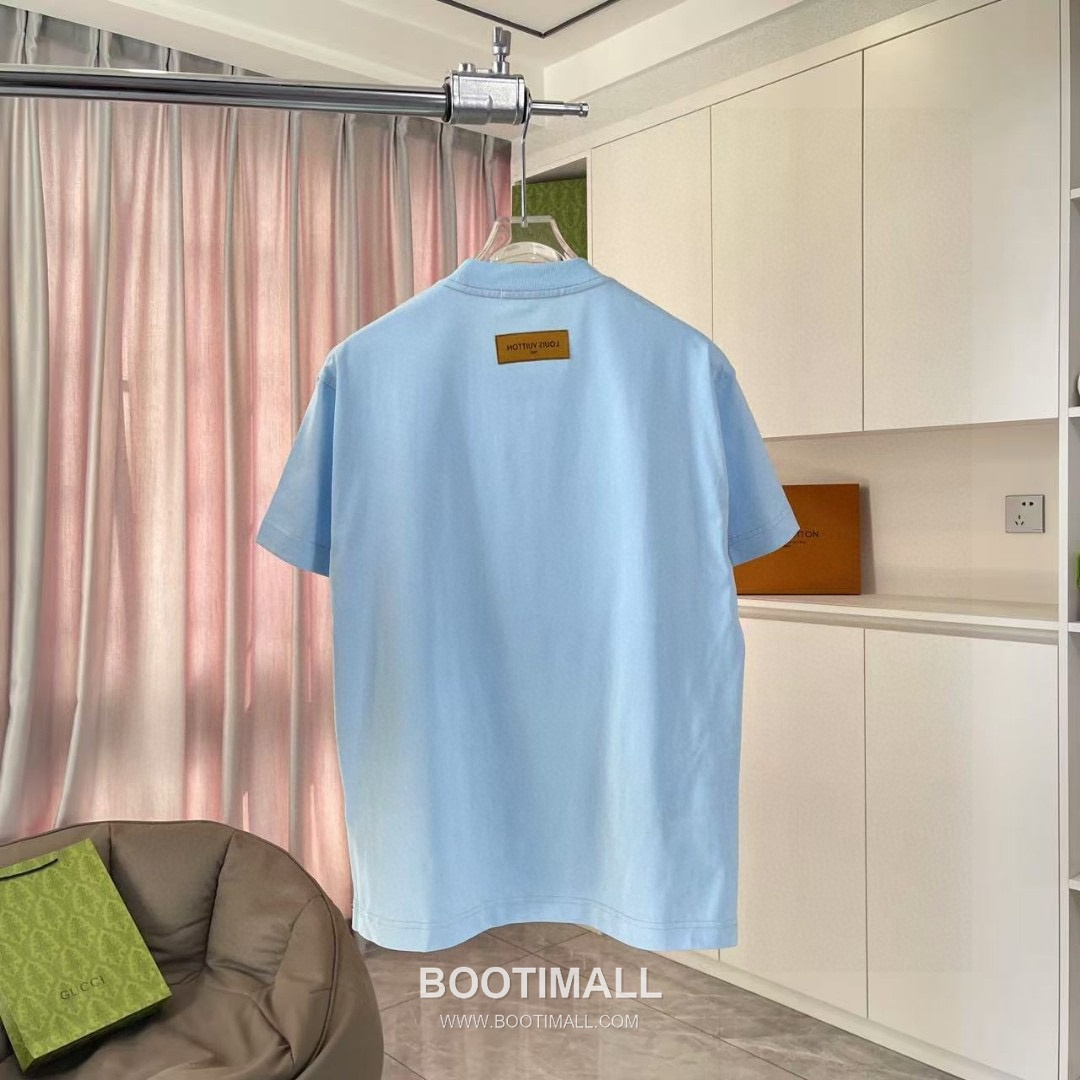 Louis Vuitton 2026 S/S Cotton Letter Logo Print T-Shirt 루이비통 2026SS 코튼 레터 로고 프린트 티셔츠 10