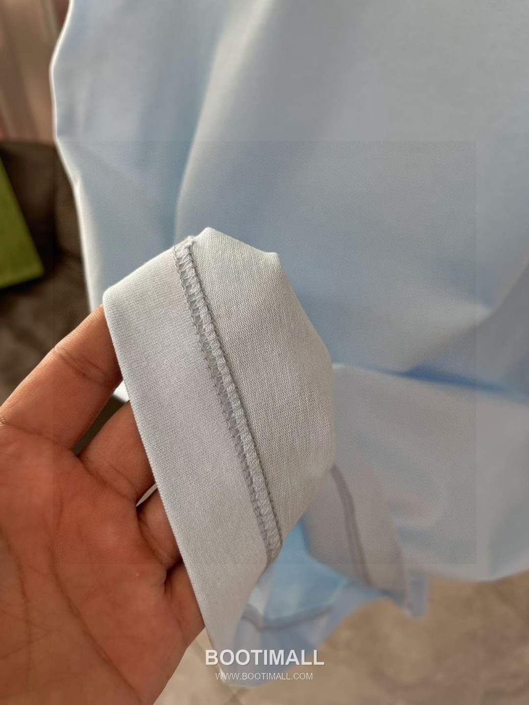 Louis Vuitton 2026 S/S Cotton Letter Logo Print T-Shirt 루이비통 2026SS 코튼 레터 로고 프린트 티셔츠 11