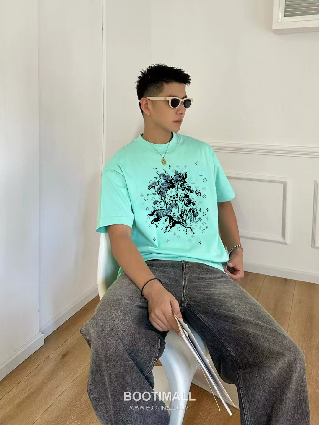 Louis Vuitton 2026 S/S Cotton Letter Logo Print T-Shirt 루이비통 2026SS 코튼 레터 로고 프린트 티셔츠 1