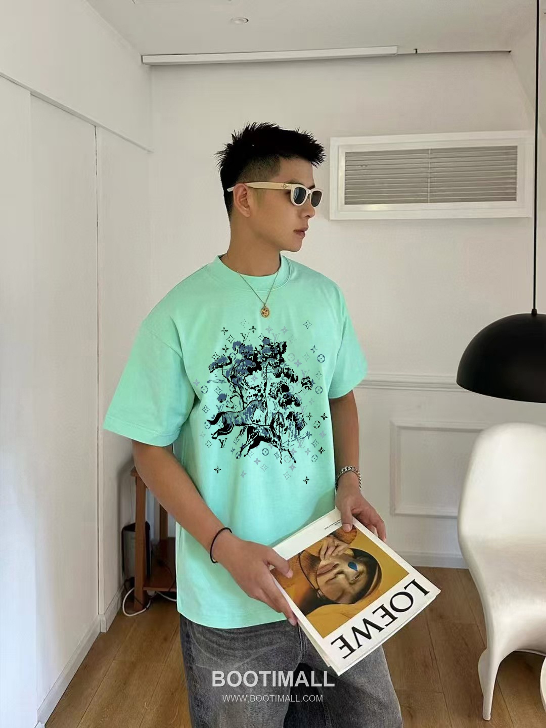 Louis Vuitton 2026 S/S Cotton Letter Logo Print T-Shirt 루이비통 2026SS 코튼 레터 로고 프린트 티셔츠 2