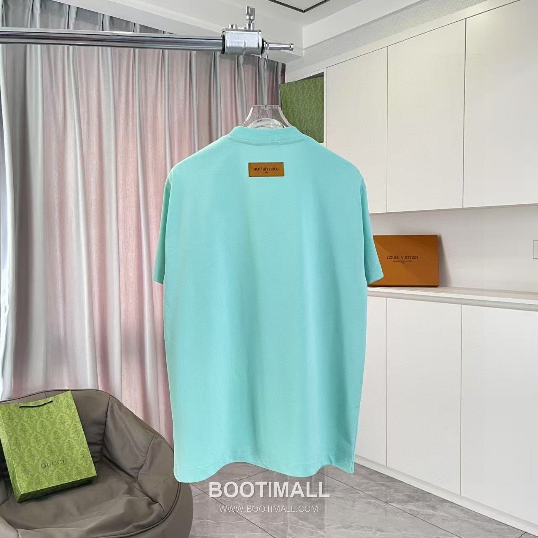 Louis Vuitton 2026 S/S Cotton Letter Logo Print T-Shirt 루이비통 2026SS 코튼 레터 로고 프린트 티셔츠 10