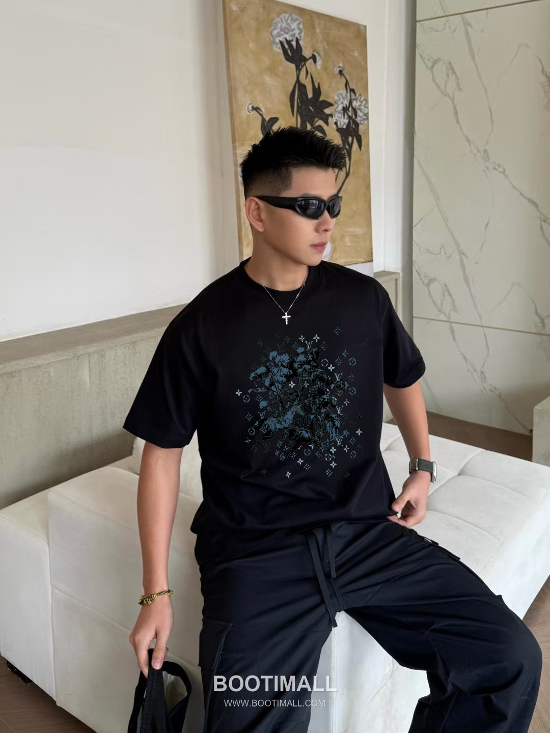 Louis Vuitton 2026 S/S Cotton Letter Logo Print T-Shirt 루이비통 2026SS 코튼 레터 로고 프린트 티셔츠 2