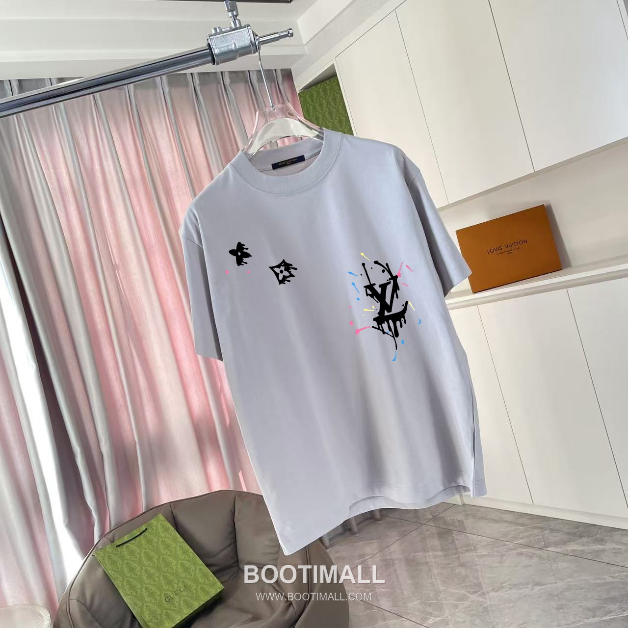 Louis Vuitton 2026 S/S Cotton Letter Logo Print T-Shirt 루이비통 2026SS 코튼 레터 로고 프린트 티셔츠 5