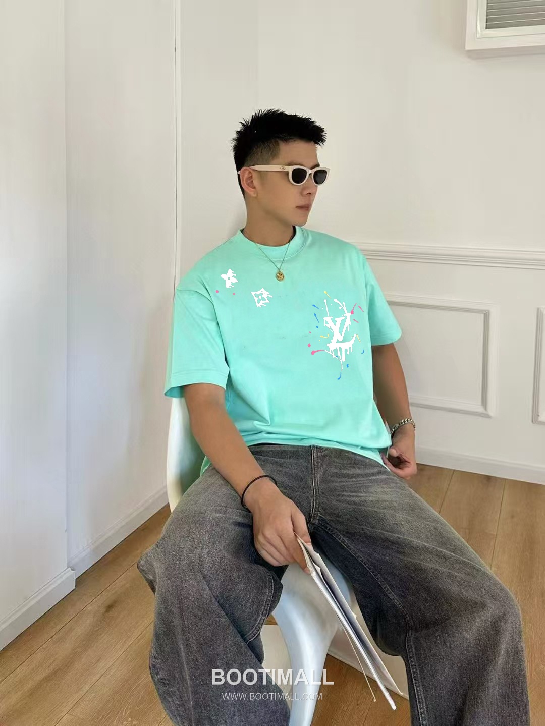 Louis Vuitton 2026 S/S Cotton Letter Logo Print T-Shirt 루이비통 2026SS 코튼 레터 로고 프린트 티셔츠 2