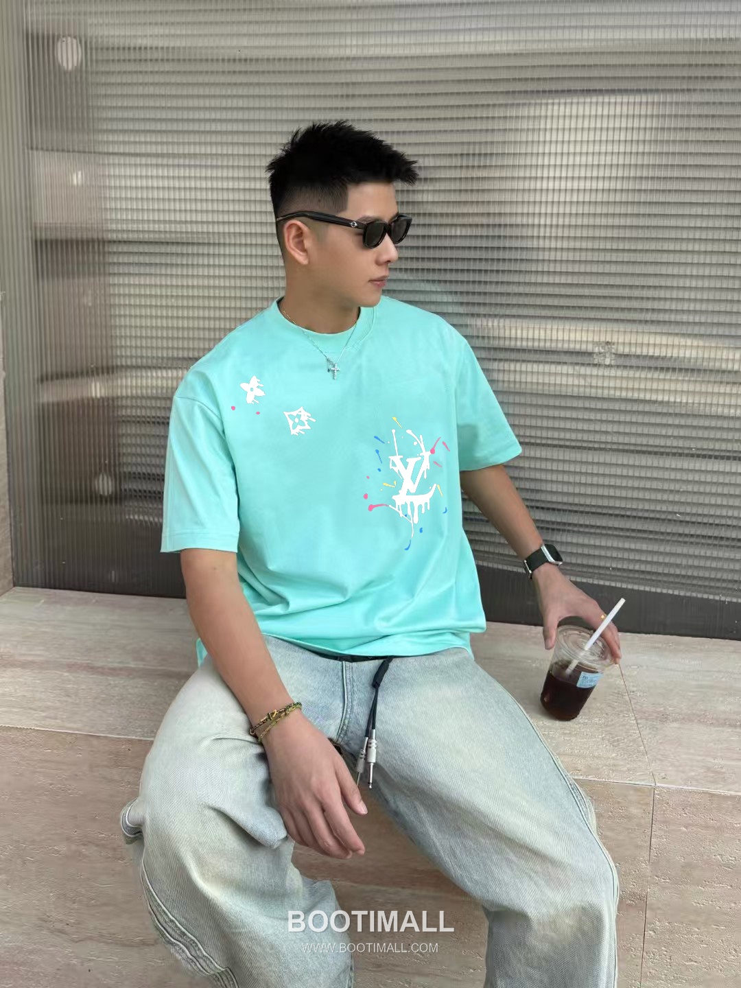 Louis Vuitton 2026 S/S Cotton Letter Logo Print T-Shirt 루이비통 2026SS 코튼 레터 로고 프린트 티셔츠 3