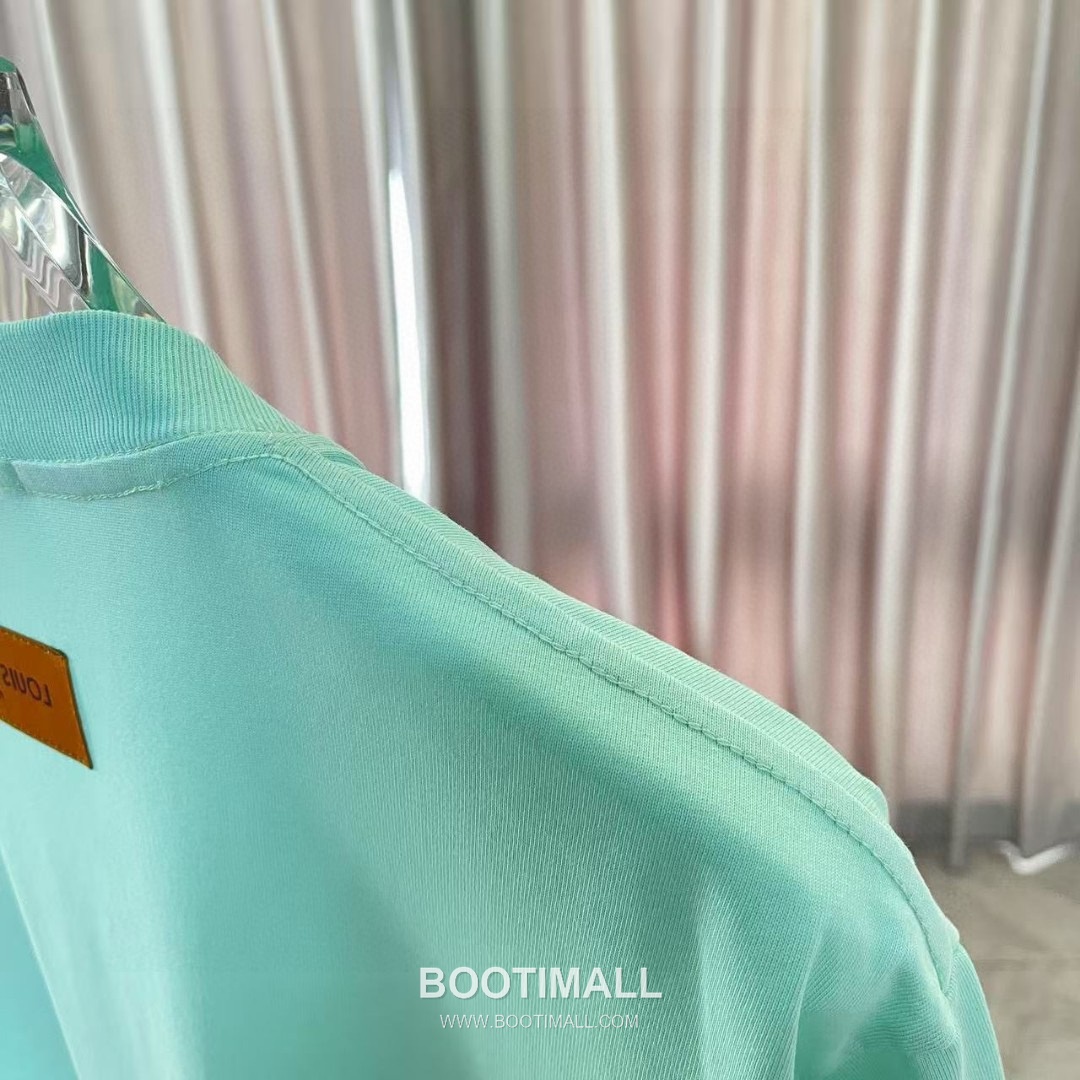 Louis Vuitton 2026 S/S Cotton Letter Logo Print T-Shirt 루이비통 2026SS 코튼 레터 로고 프린트 티셔츠 8