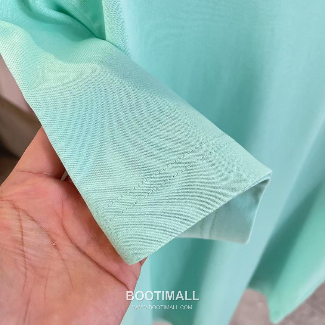 Celine 2026 S/S Cotton Letter Logo Print T-Shirt 셀린느 2026SS 코튼 레터 로고 프린트 티셔츠 9