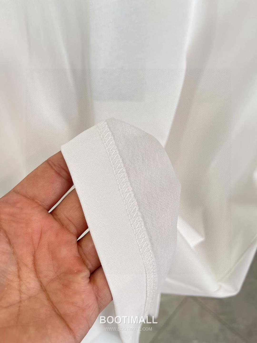 Celine 2026 S/S Cotton Letter Logo Print T-Shirt 셀린느 2026SS 코튼 레터 로고 프린트 티셔츠 11