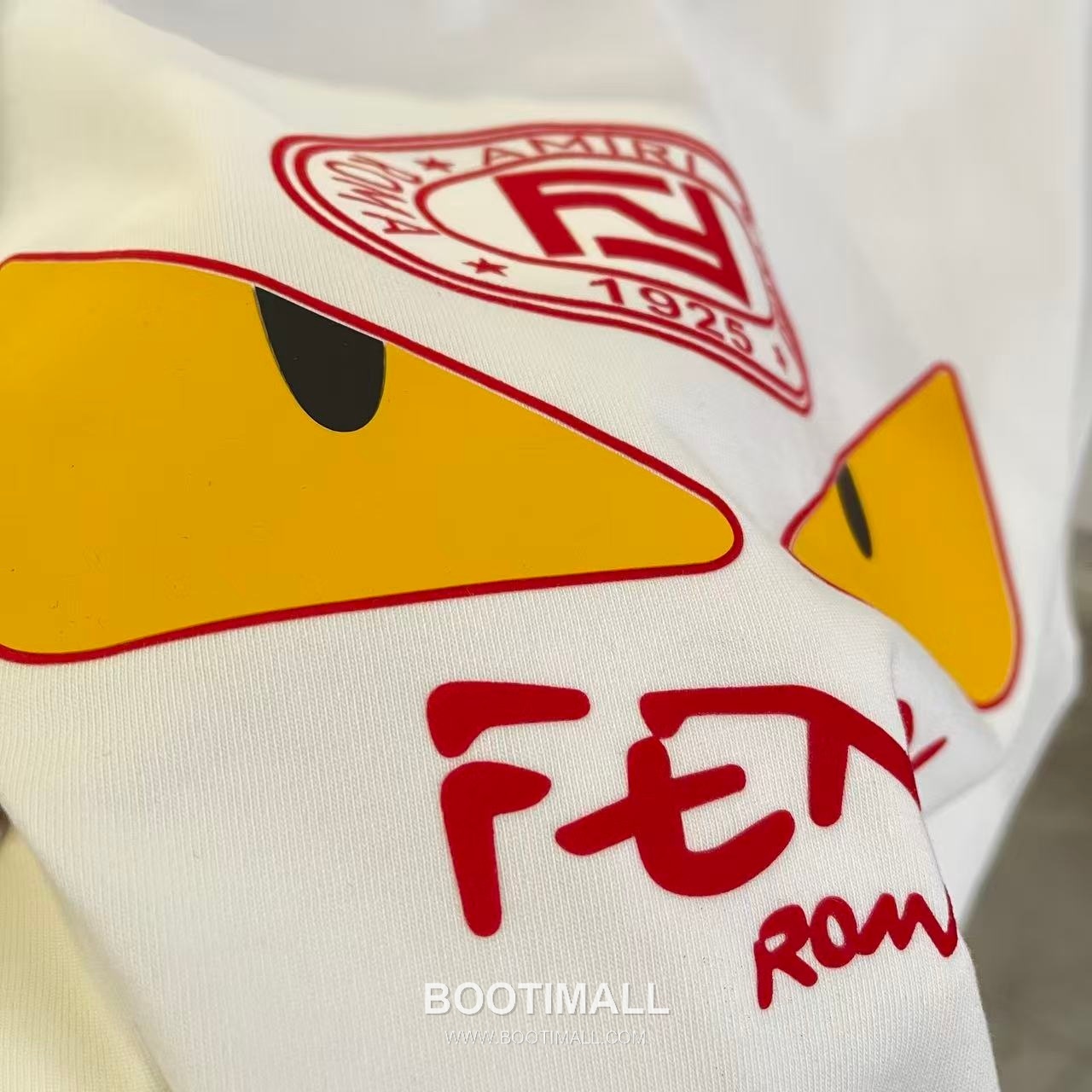 Fendi 2026 S/S Cotton Distressed Washed Flock Logo T-Shirt 펜디 2026SS 코튼 디스트로이드 워싱 플록 로고 티셔츠 6