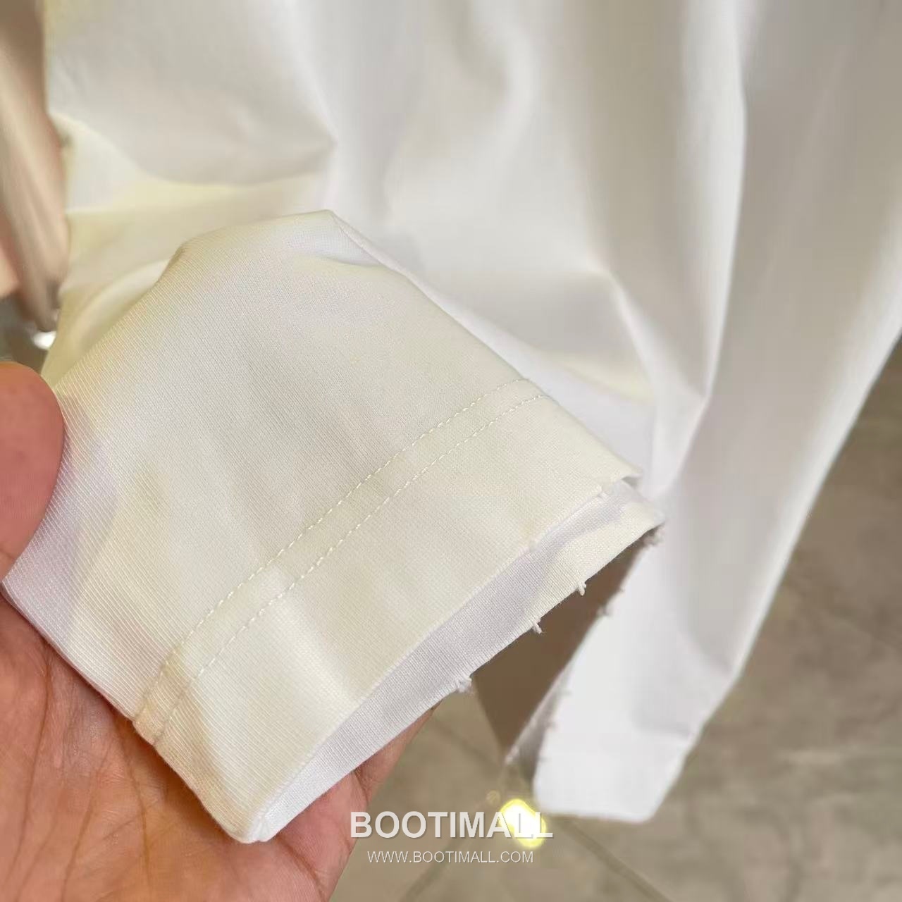 Balenciaga 2026 S/S Cotton Distressed Washed Silicone Logo T-Shirt 발렌시아가 2026SS 코튼 디스트로이드 워싱 실리콘 로고 티셔츠 9