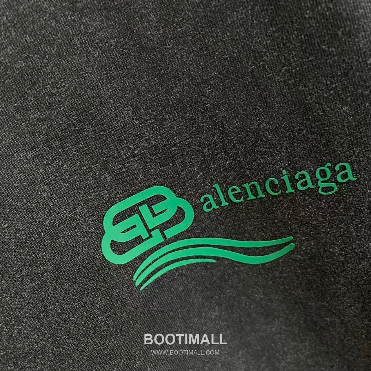 Balenciaga 2026 S/S Cotton Distressed Washed Silicone Logo T-Shirt 발렌시아가 2026SS 코튼 디스트로이드 워싱 실리콘 로고 티셔츠 6