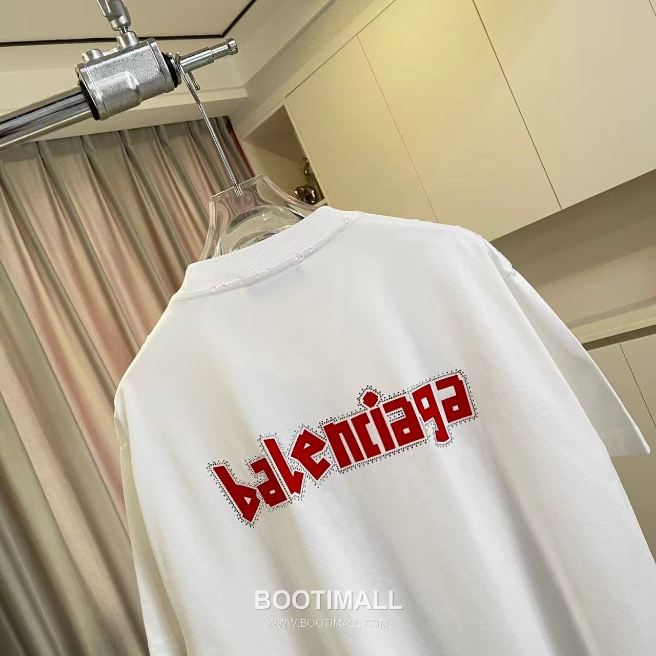 Balenciaga 2026 S/S Cotton Distressed Washed Crystal Silicone Logo T-Shirt 발렌시아가 2026SS 코튼 디스트로이드 워싱 크리스탈 실리콘 로고 티셔츠 7