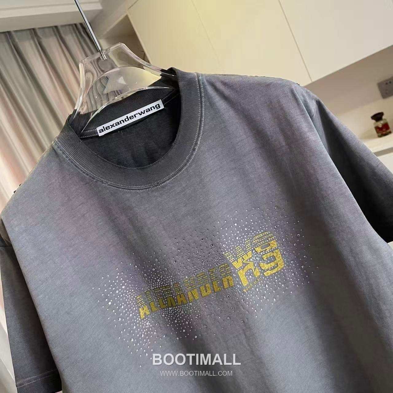 Alexander Wang 2026 S/S Cotton Distressed Washed Logo T-Shirt 알렉산더왕 2026SS 코튼 디스트로이드 워싱 로고 티셔츠 3